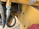 Chassis with Articulating Center Pins Wear