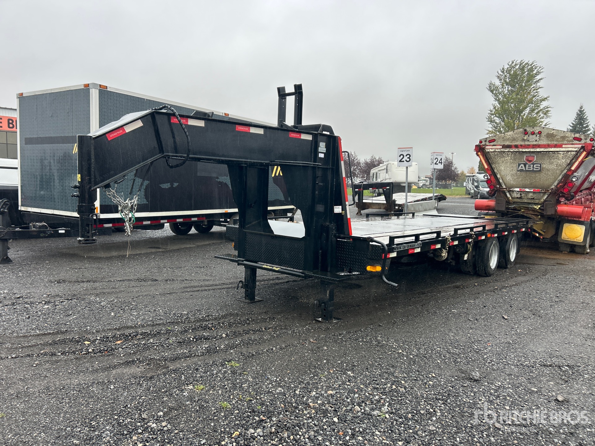 Photo of 2018 Gator 25 ft T/A Gooseneck