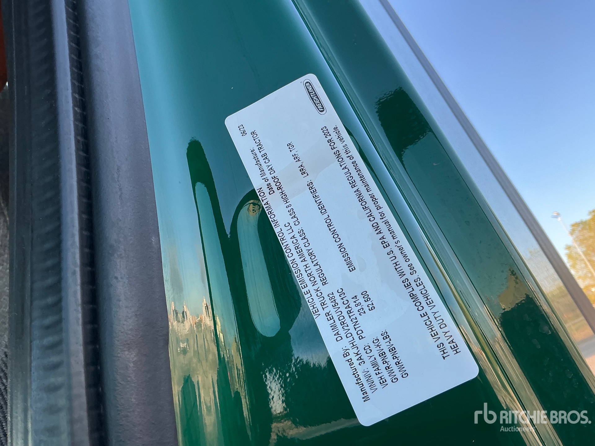 2024 Freightliner CASCADIA 126