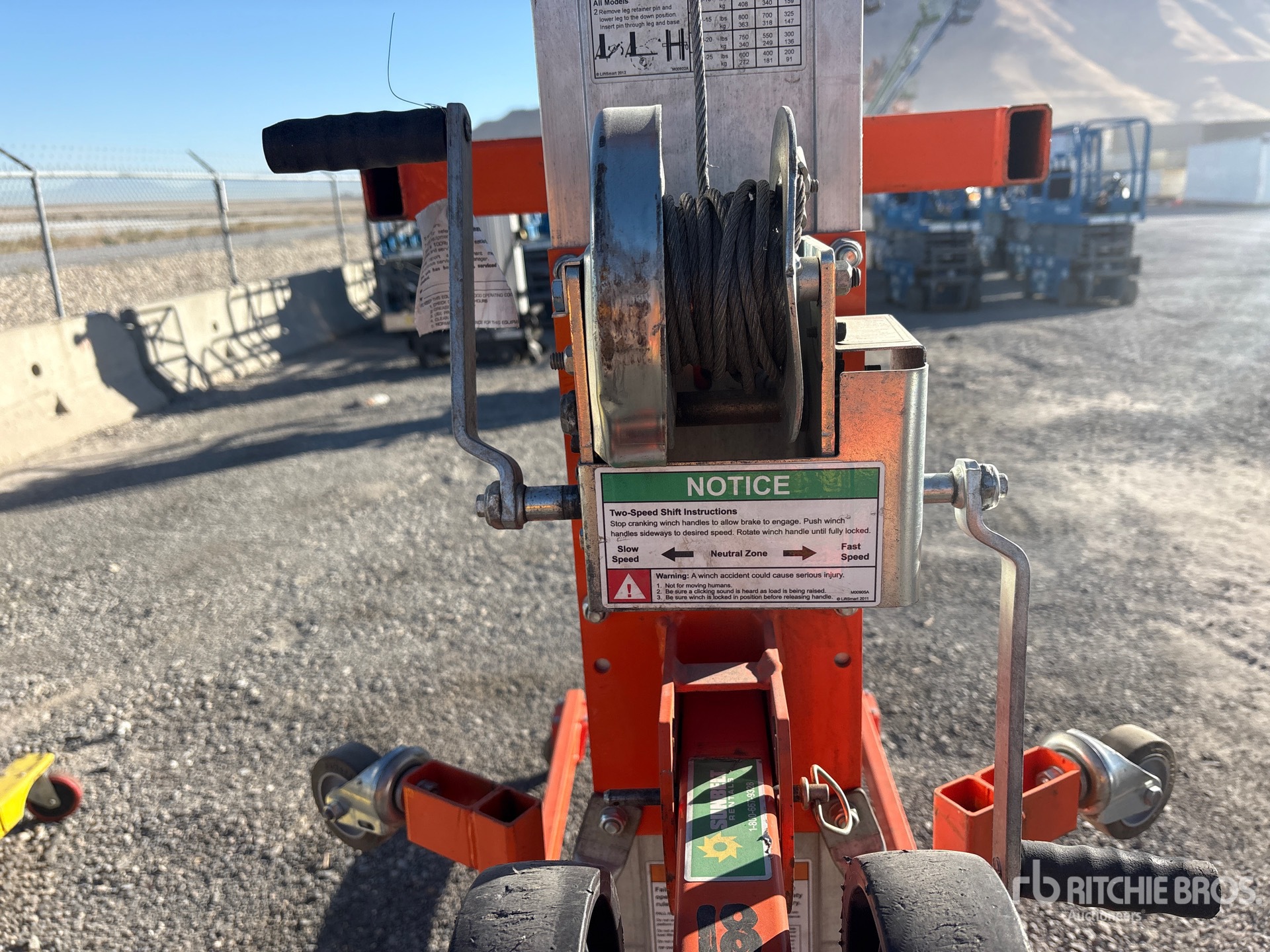 2022 Liftsmart MLI20