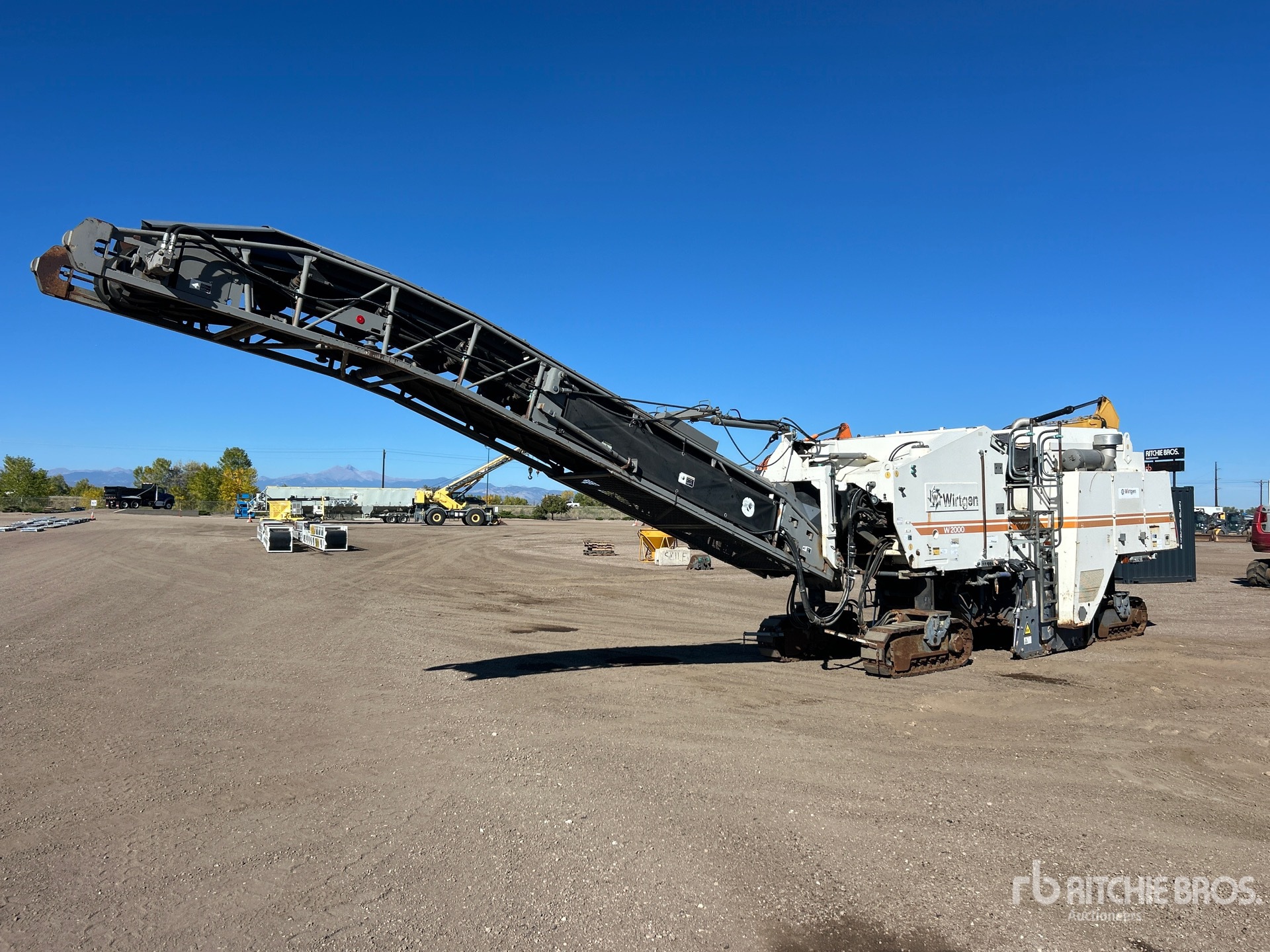 Photo of Wirtgen  W2000