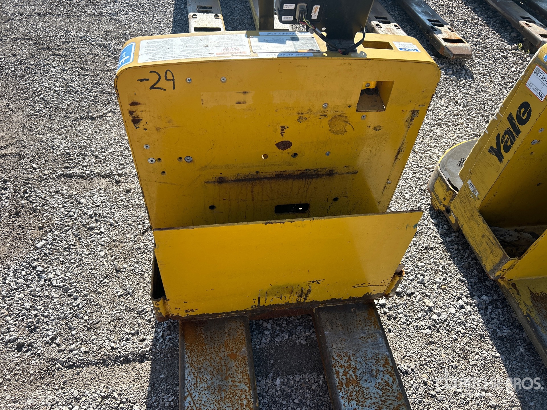 2022 Yale MPW065SEN12T274