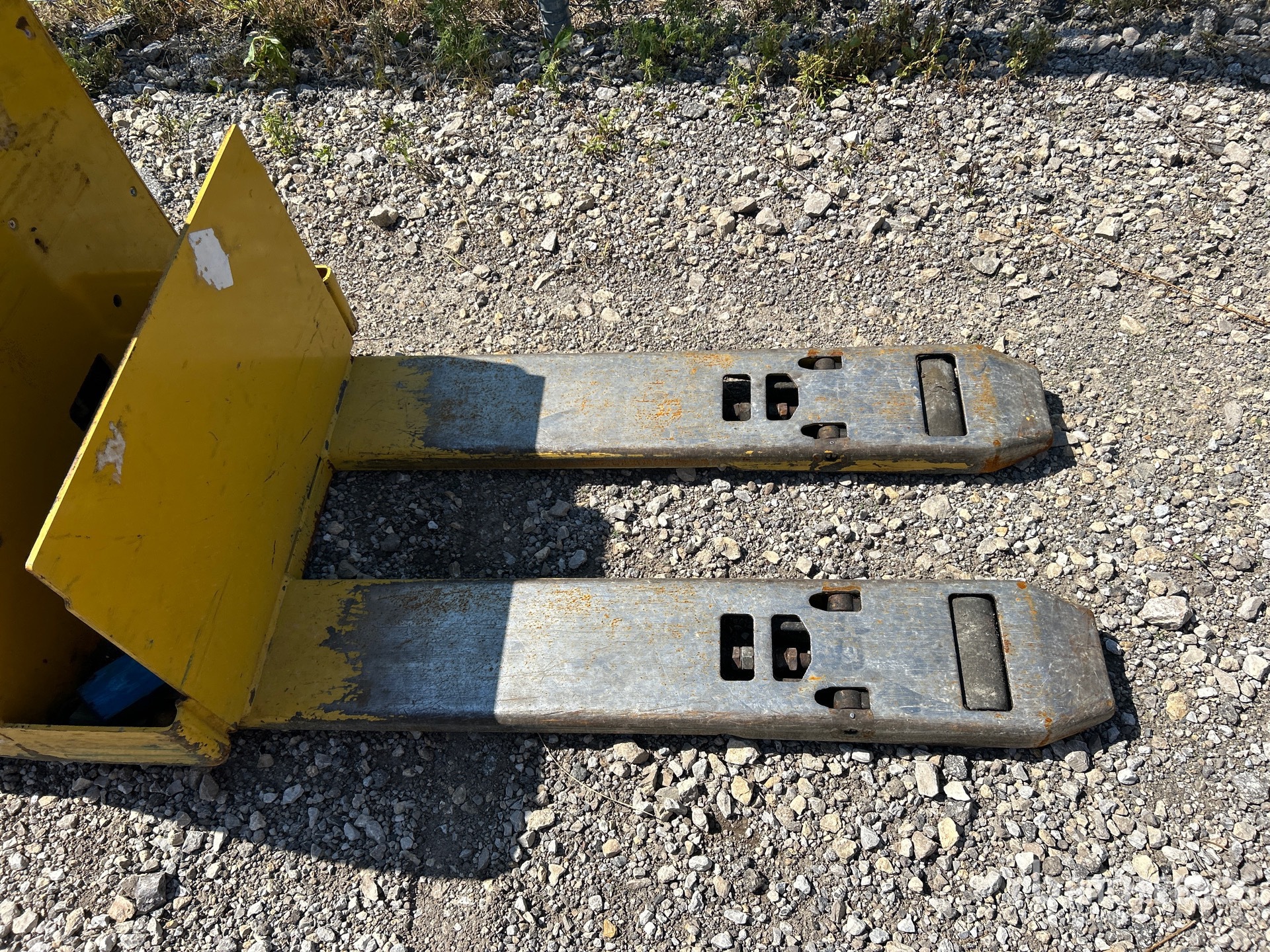 2022 Yale MPW065SEN12T274