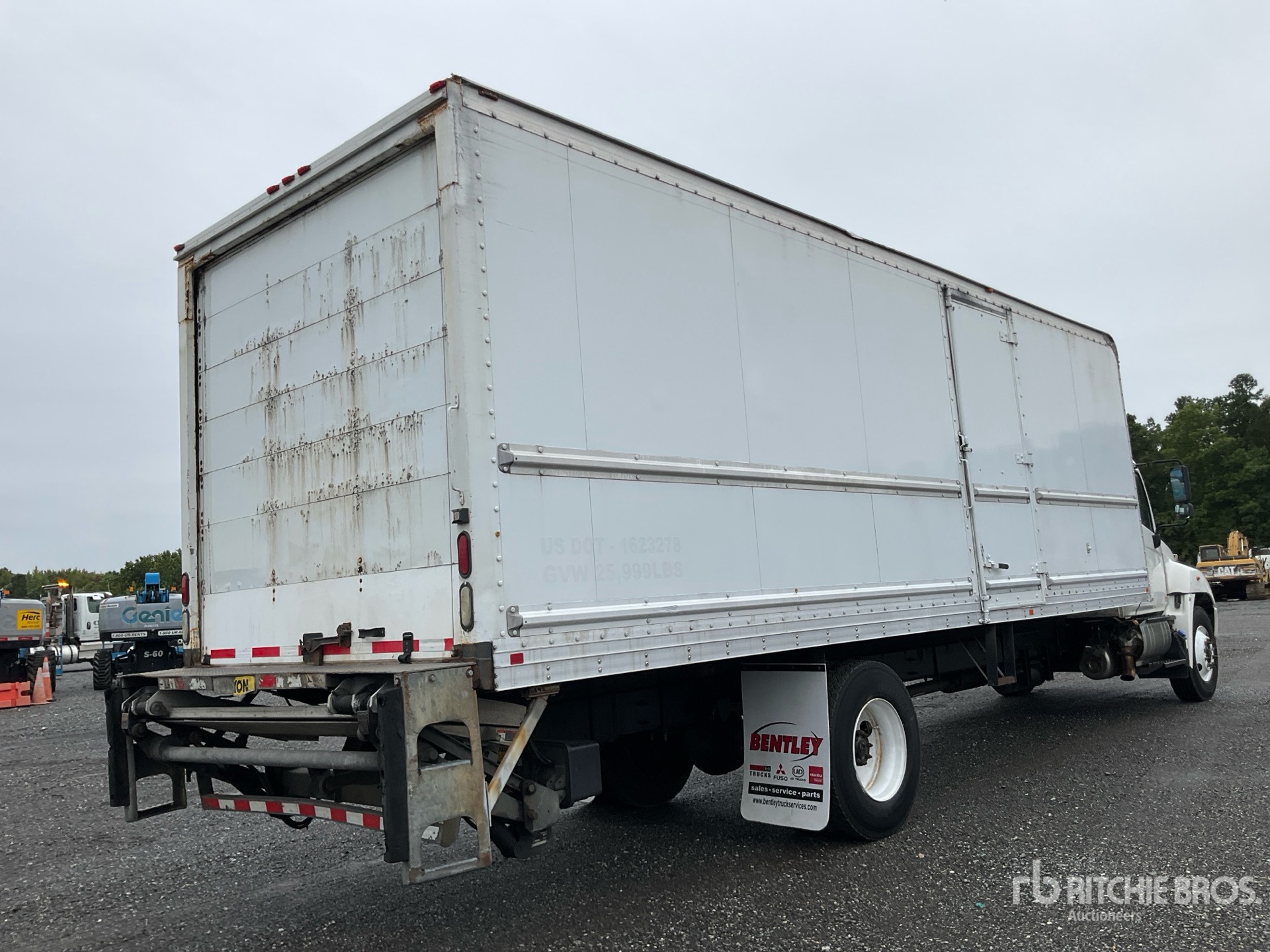 2015 Hino 338