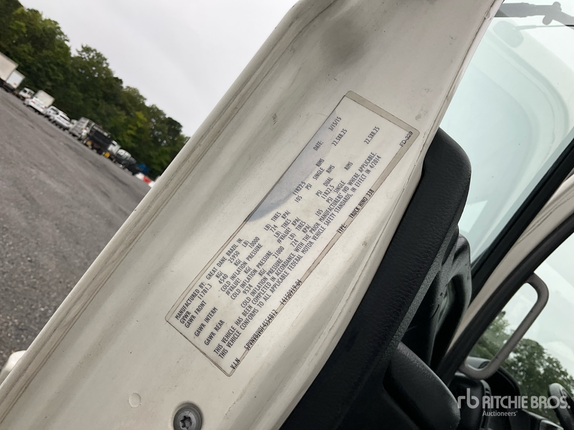 2015 Hino 338