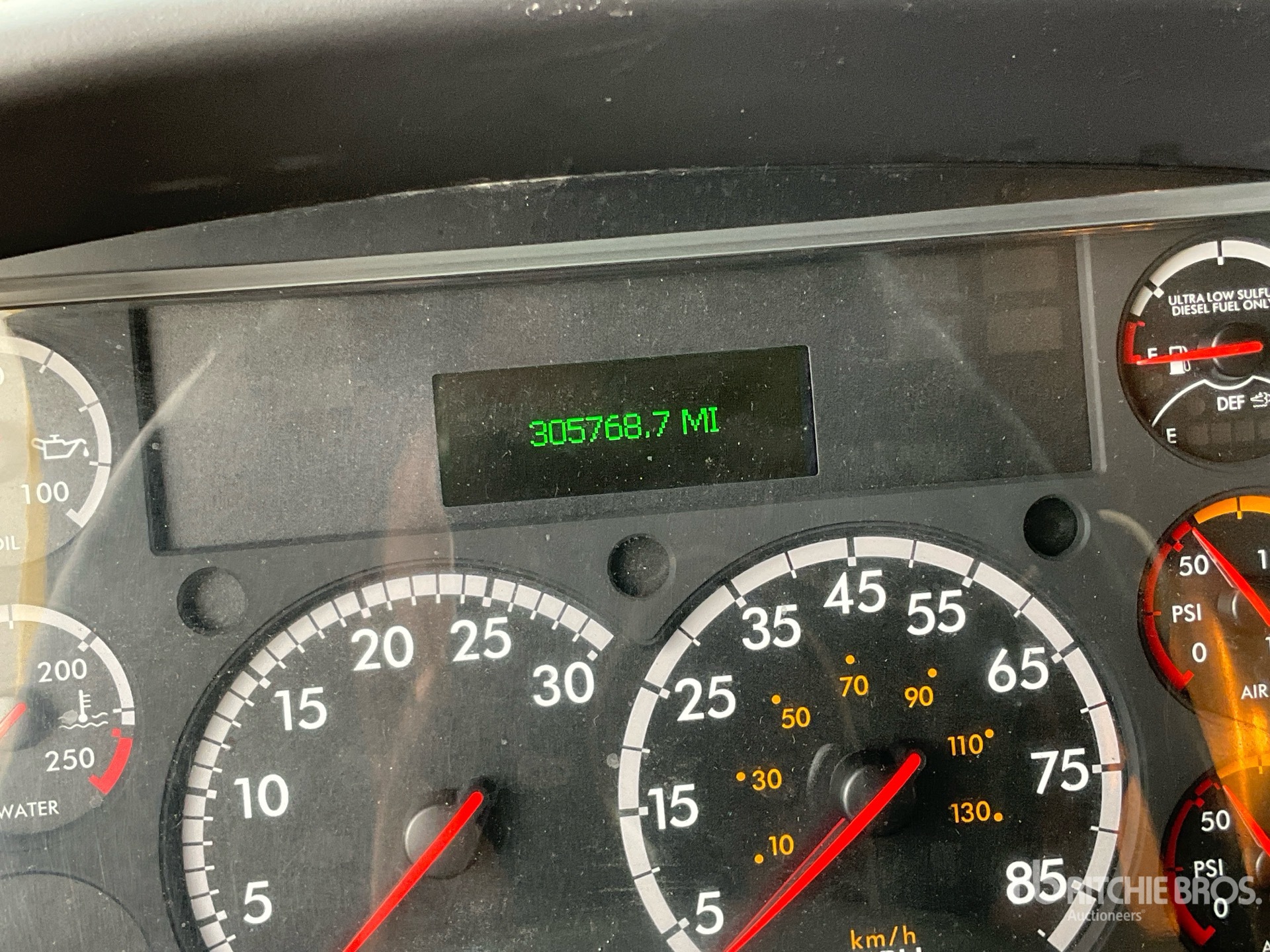 2018 Freightliner M2 106