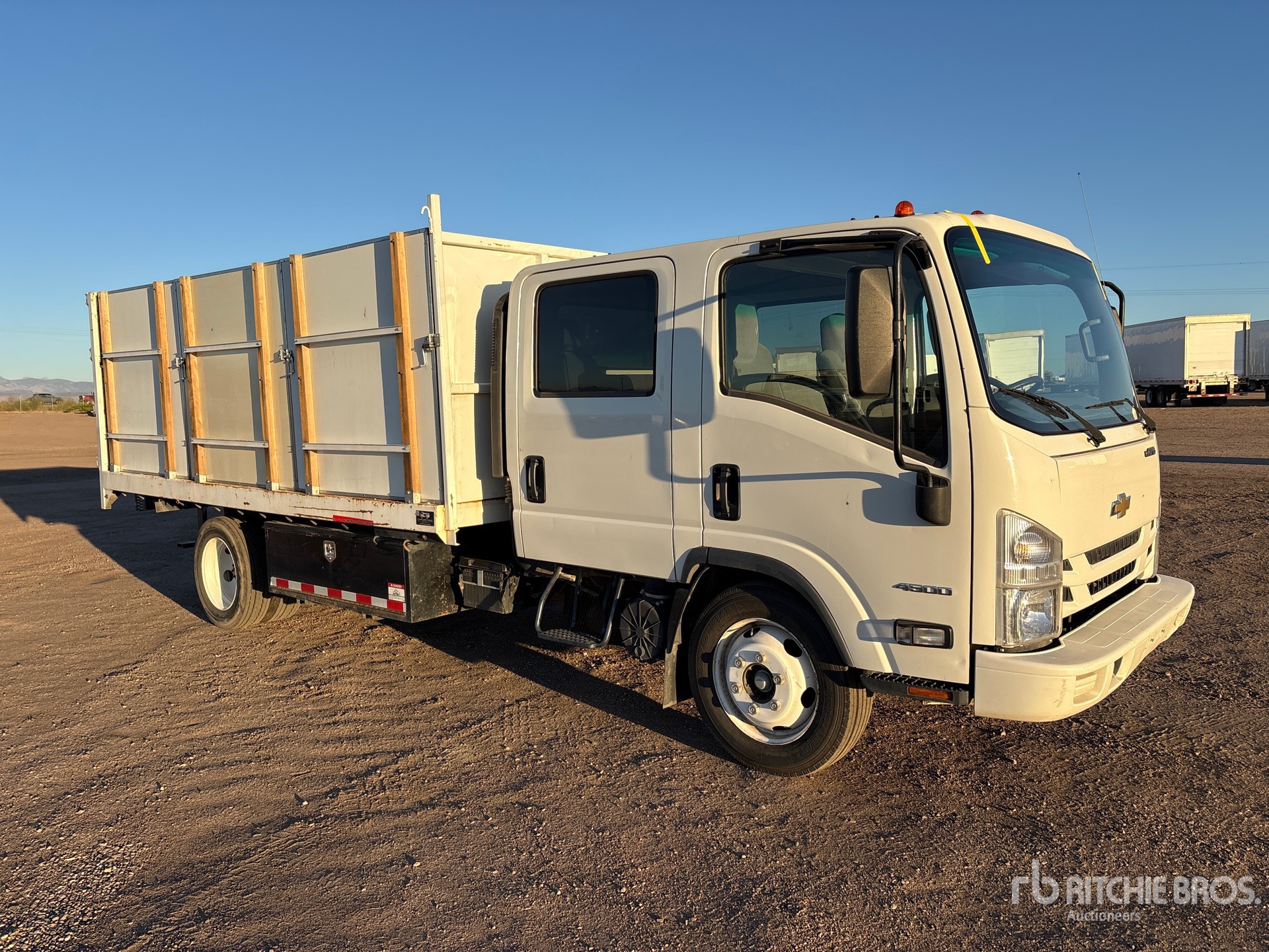 2021 Chevrolet W4500