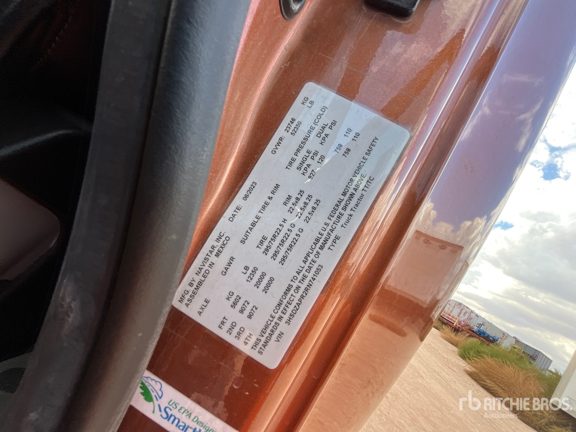 2024 International LT625