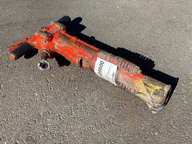2016 APT M190 - 5239 Demolition Breaker