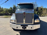 General Appearance with Exterior Lights