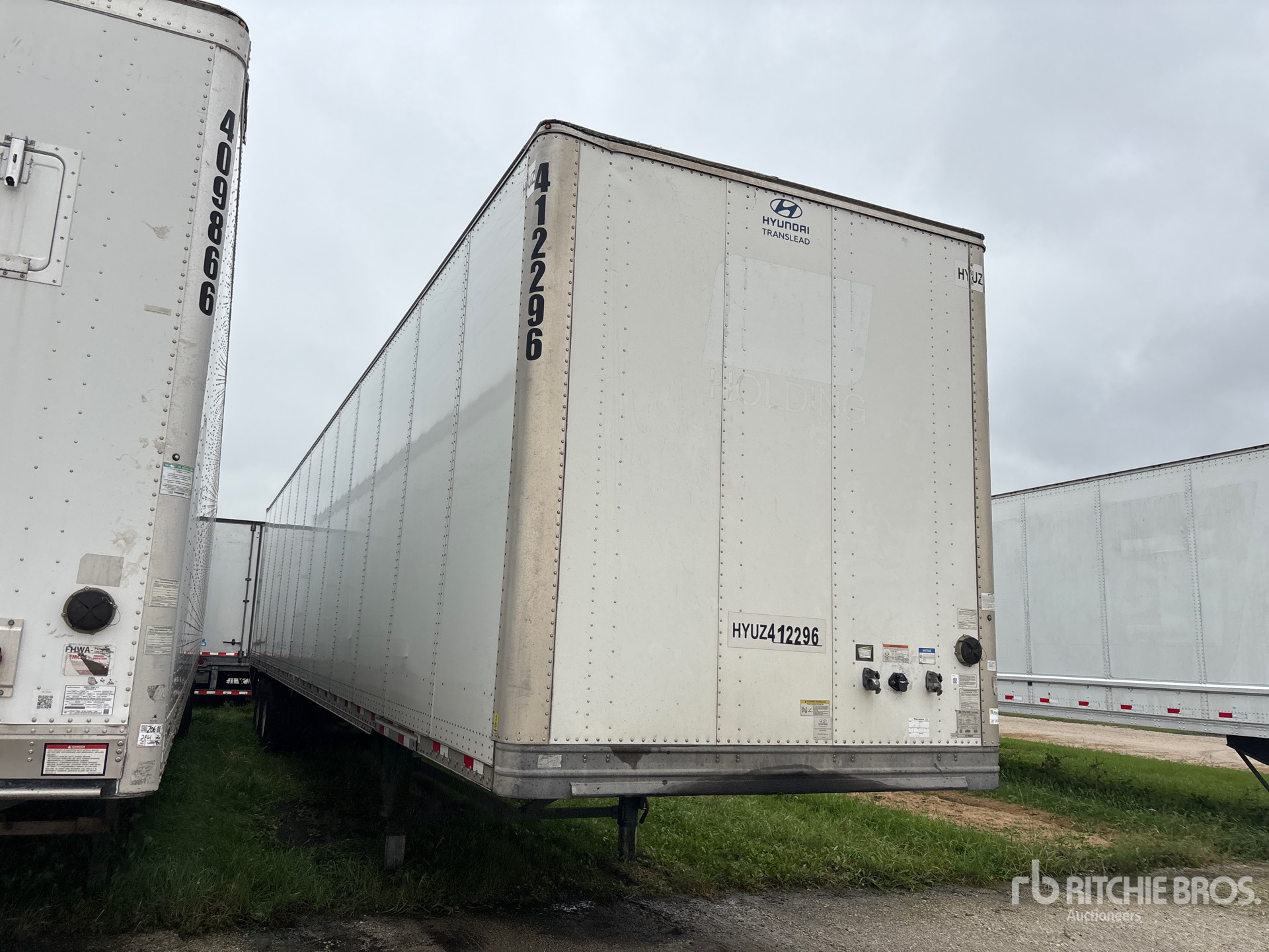 2023 Hyundai VC2530152-AJS
