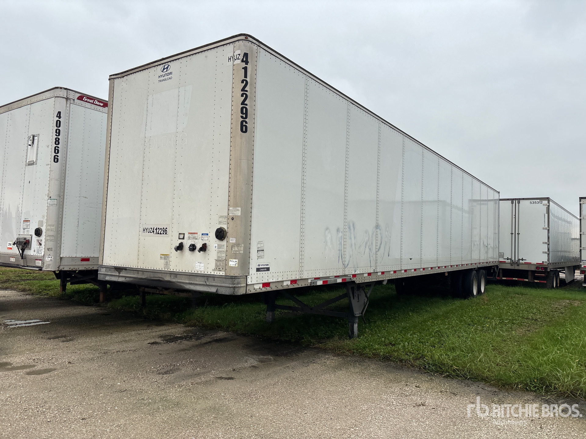 Photo of 2023 Hyundai VC2530152-AJS