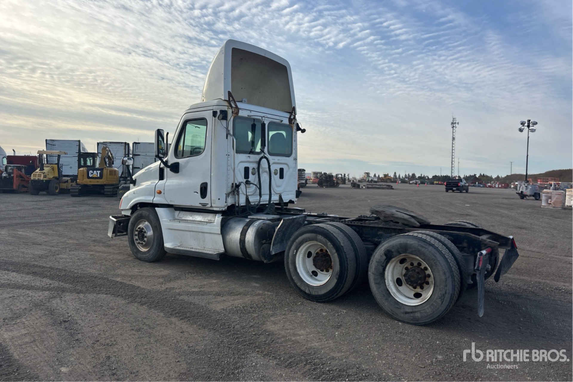 2012 Freightliner CASCADIA 125