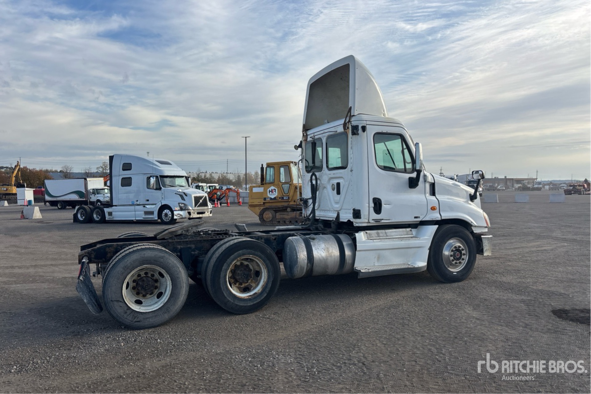 2012 Freightliner CASCADIA 125