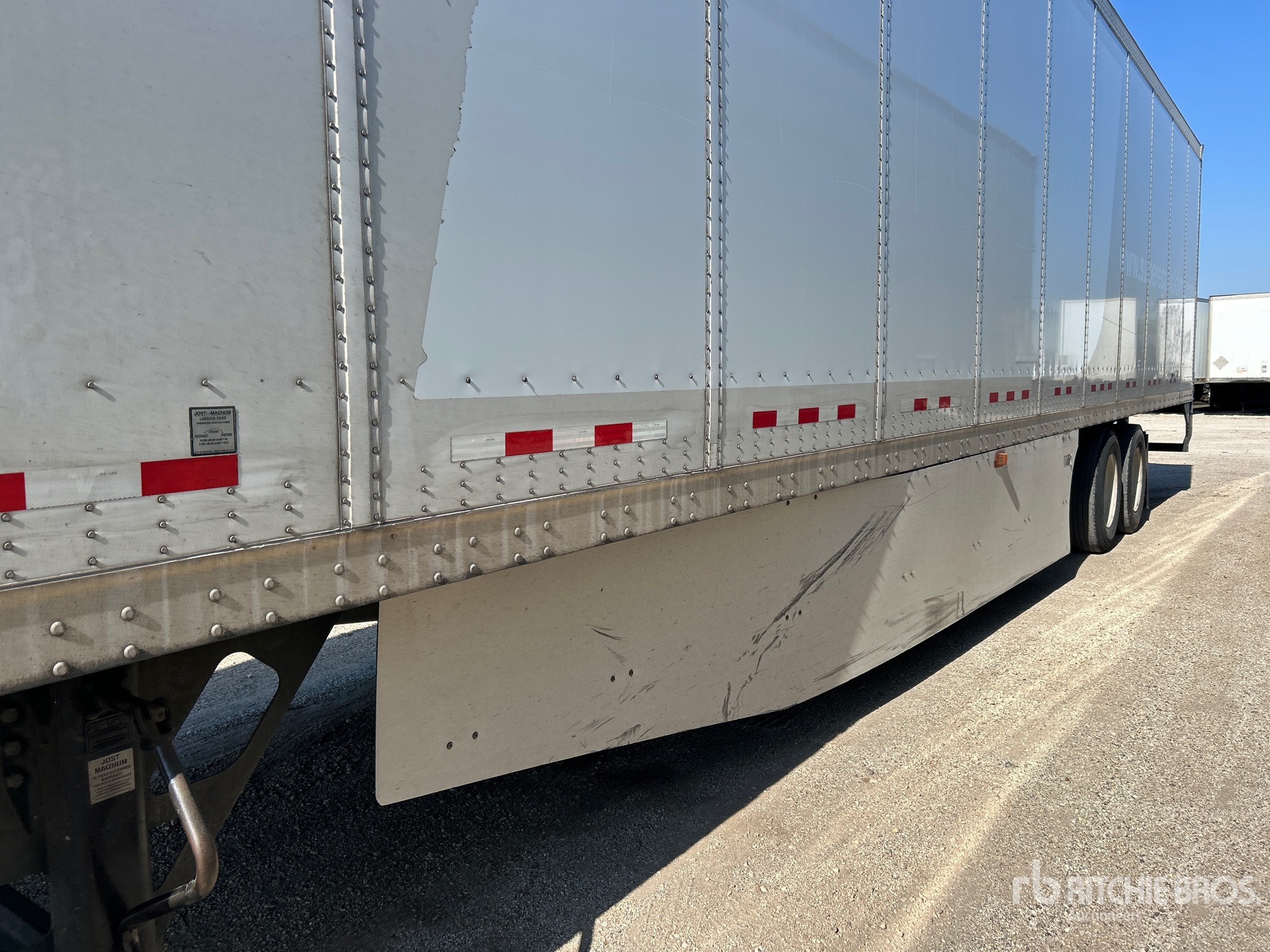 2023 Vanguard 53 FT T/A