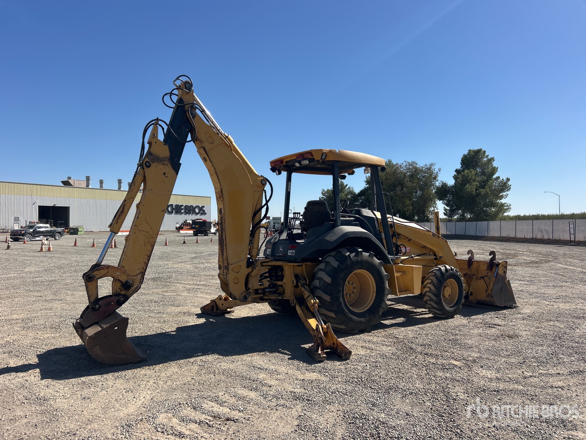 2004 John Deere 410G
