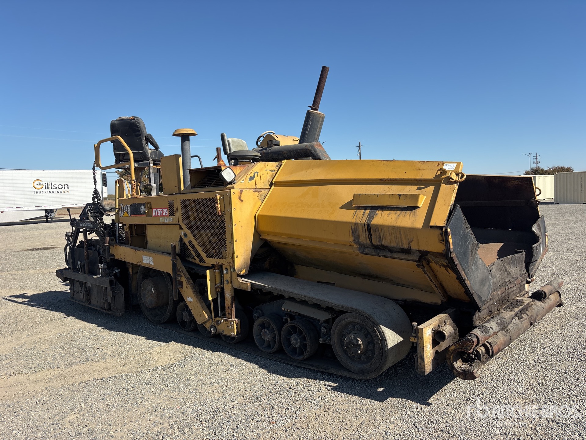 2002 Caterpillar AP-1055B