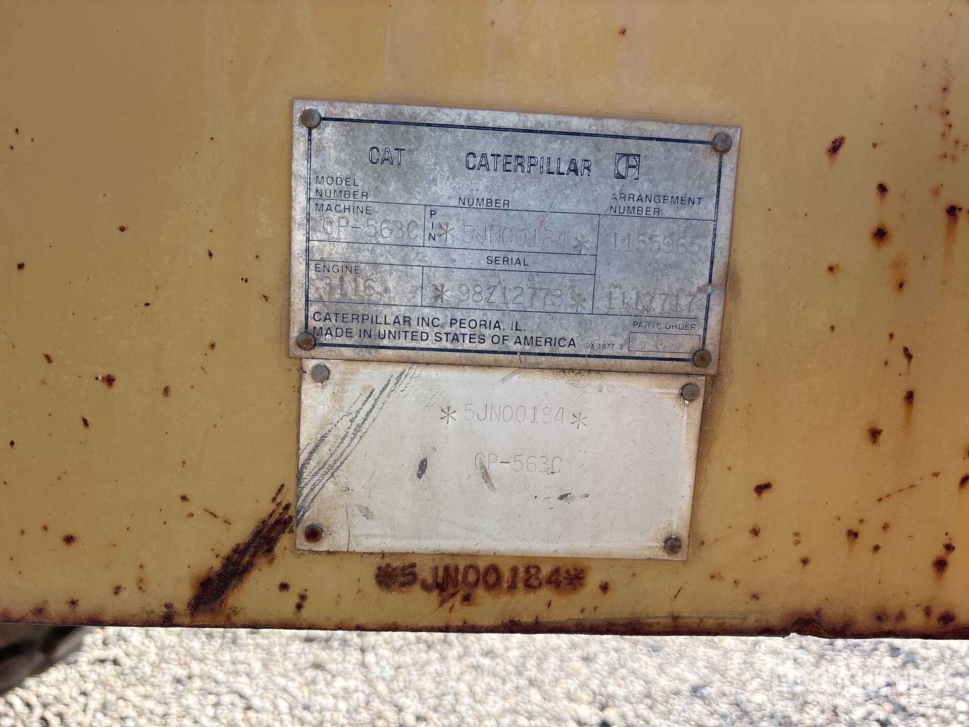 1995 Caterpillar CP-563C