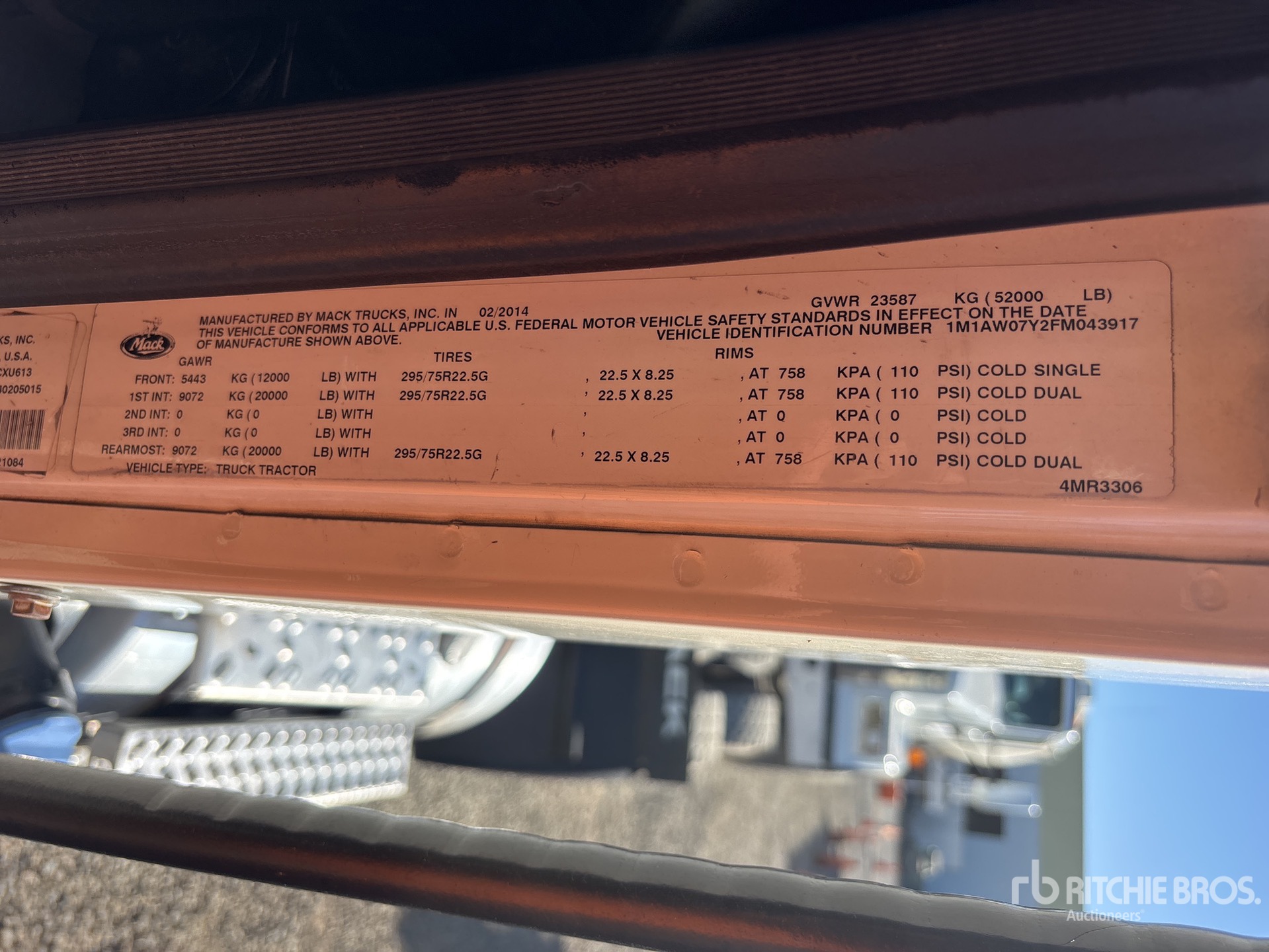 2015 Mack PINNACLE CXU 61