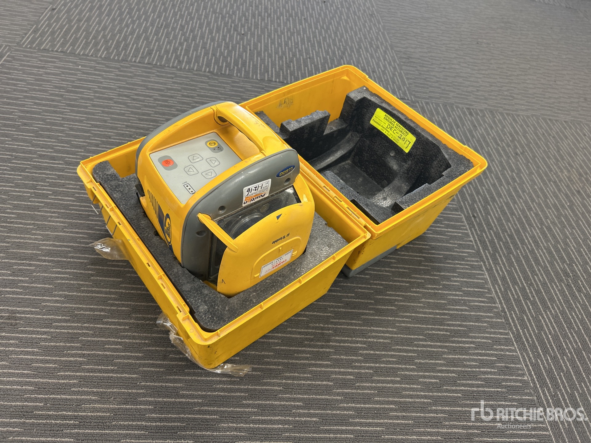 2004 Trimble LL600