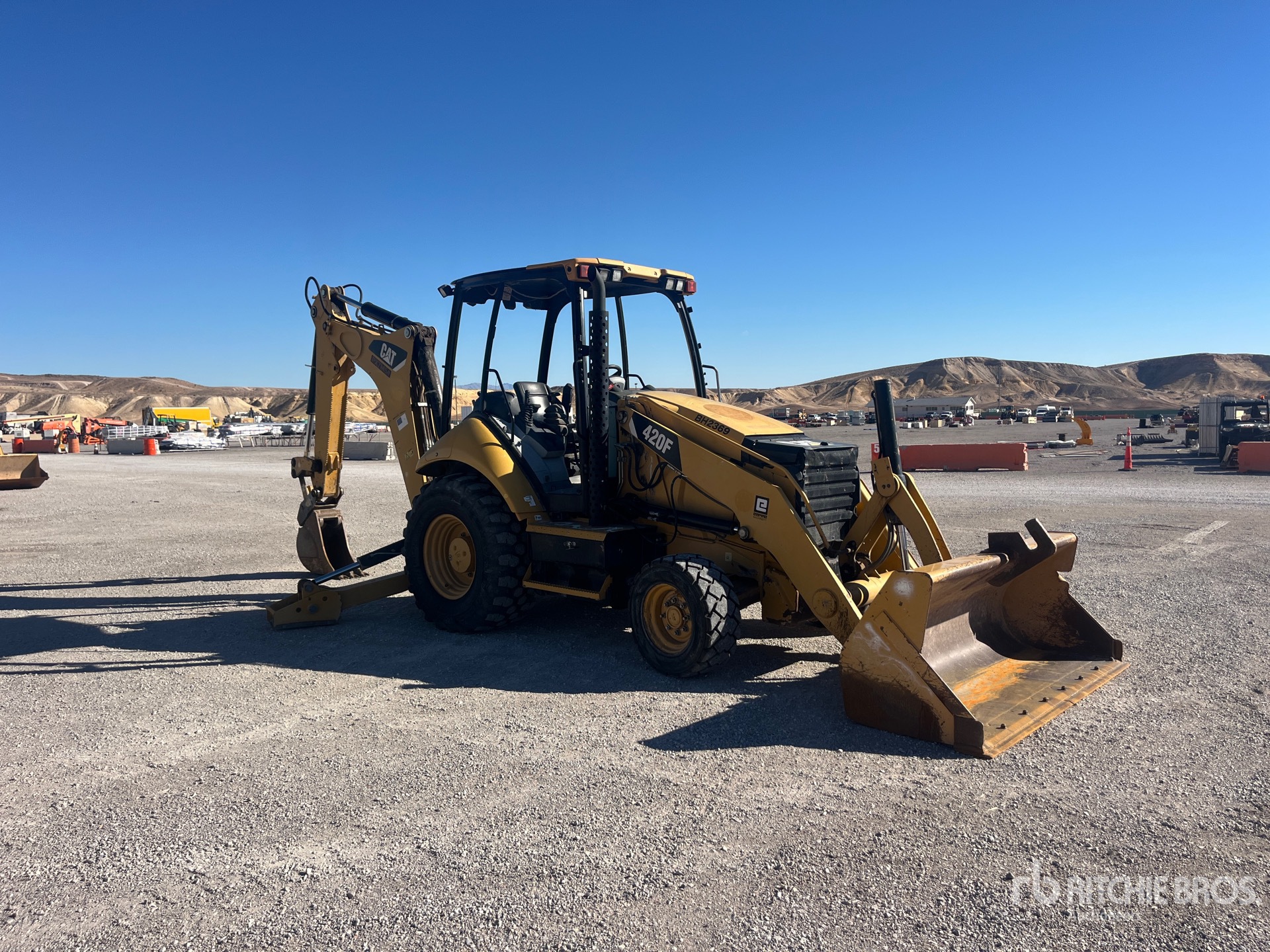 2014 Caterpillar 420F