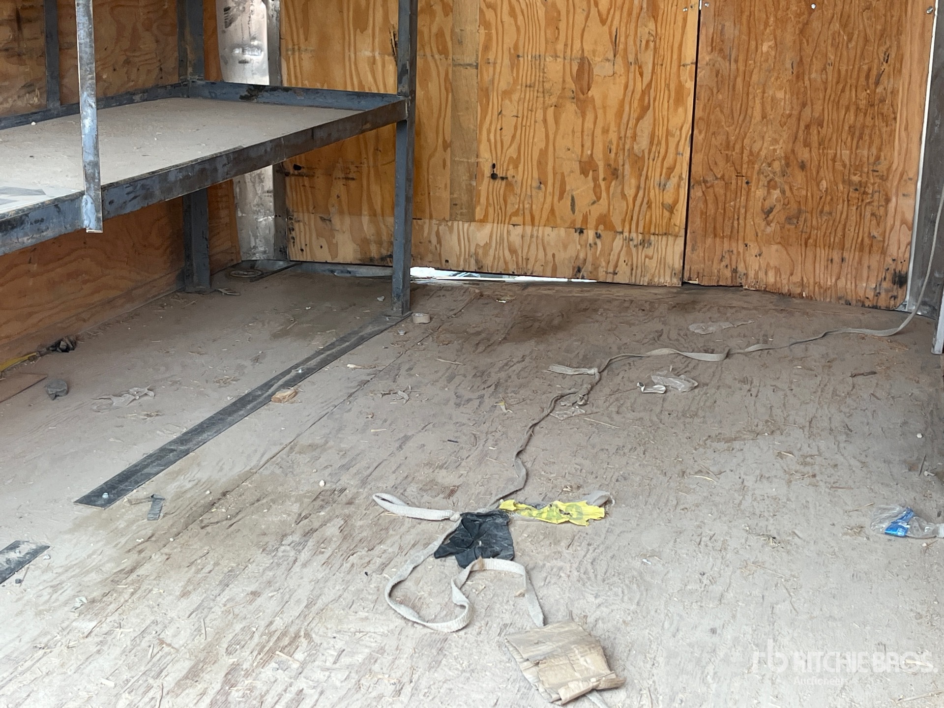 2018 Interstate 12 FT T/A (INOPERABLE)