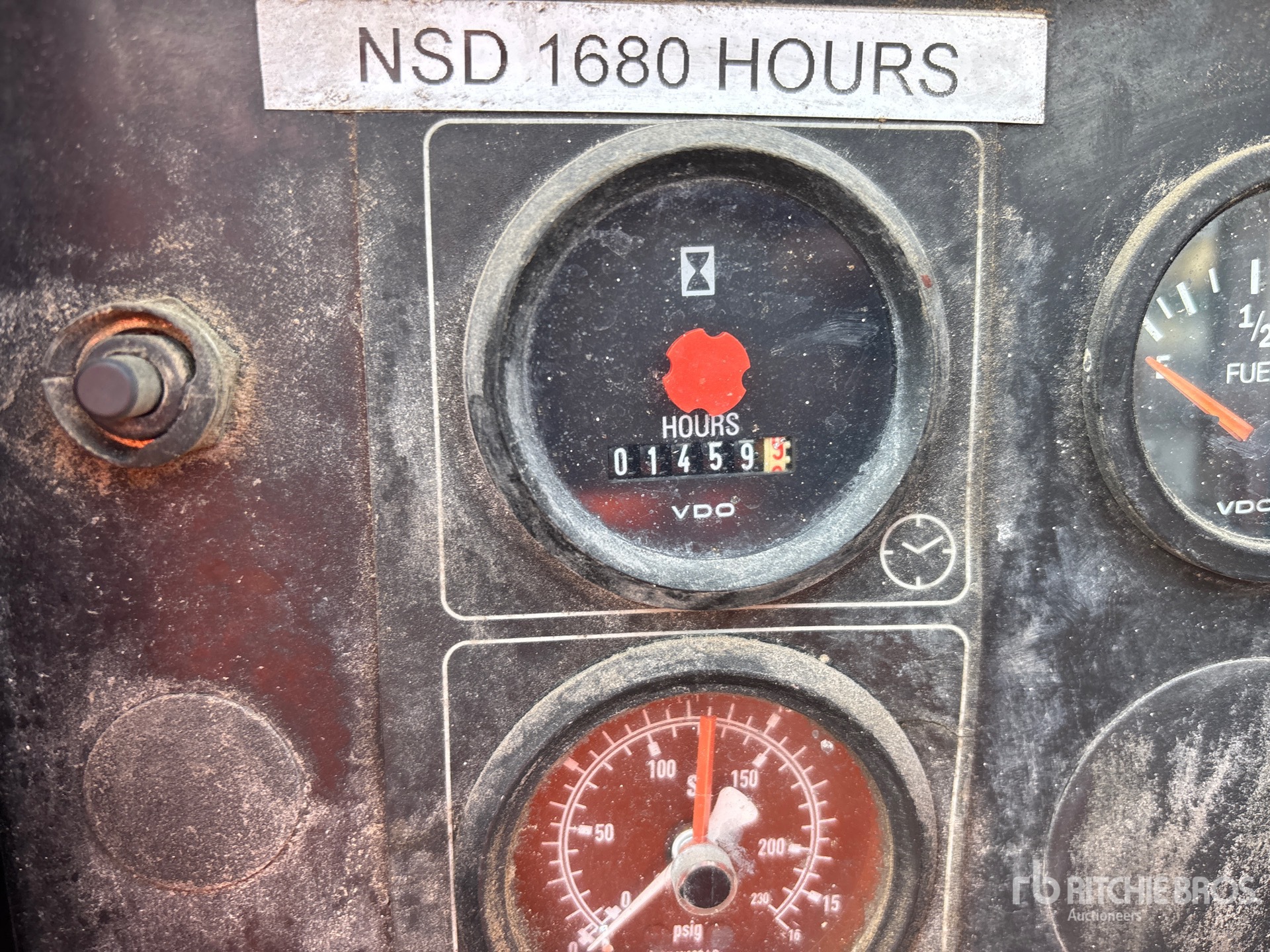 2014 Atlas Copco 185 CFM SKID-MOUNTED 4.4 GAL