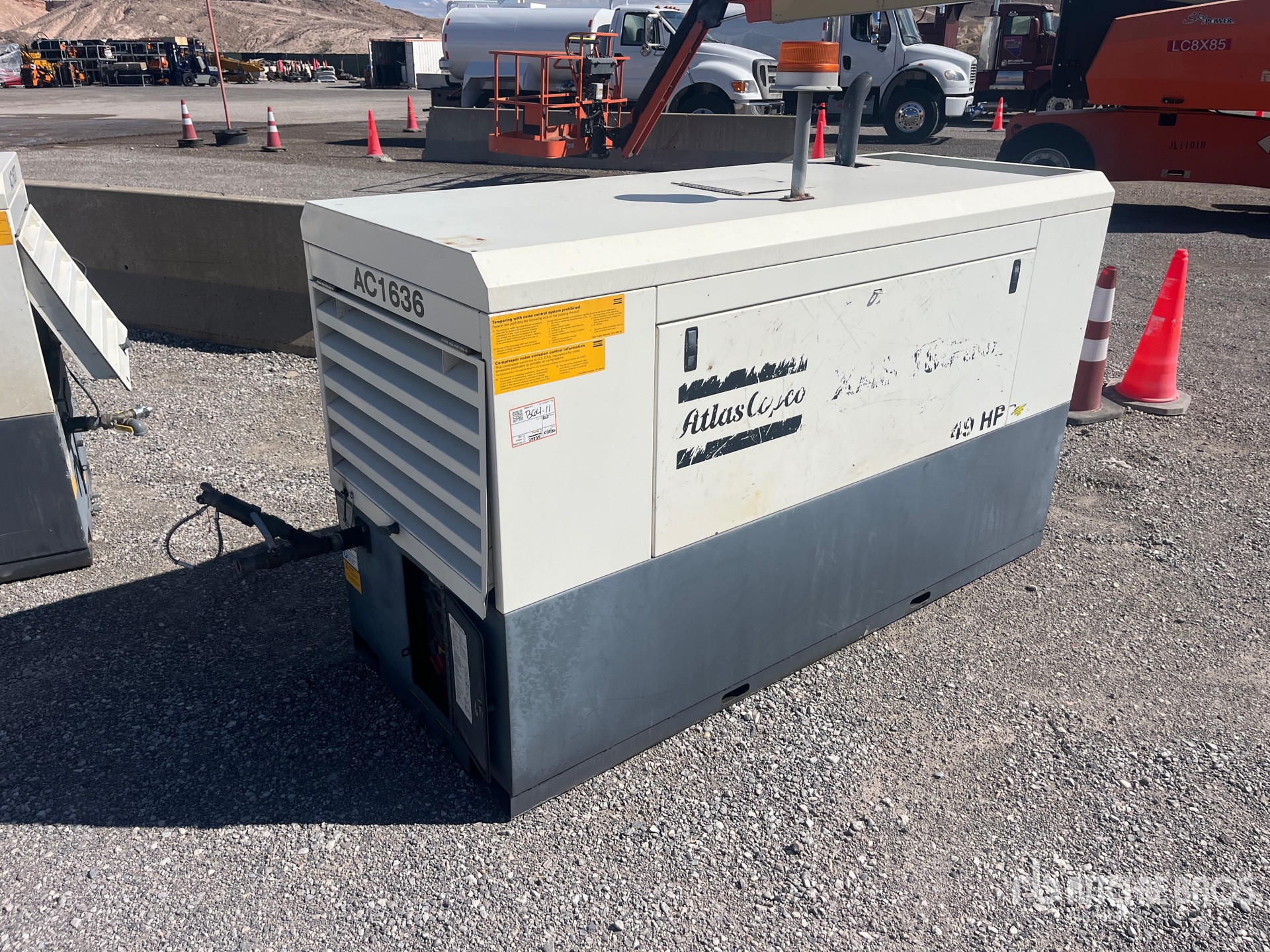 Photo of 2014 Atlas Copco 185 cfm Skid-Mounted 4.4 gal