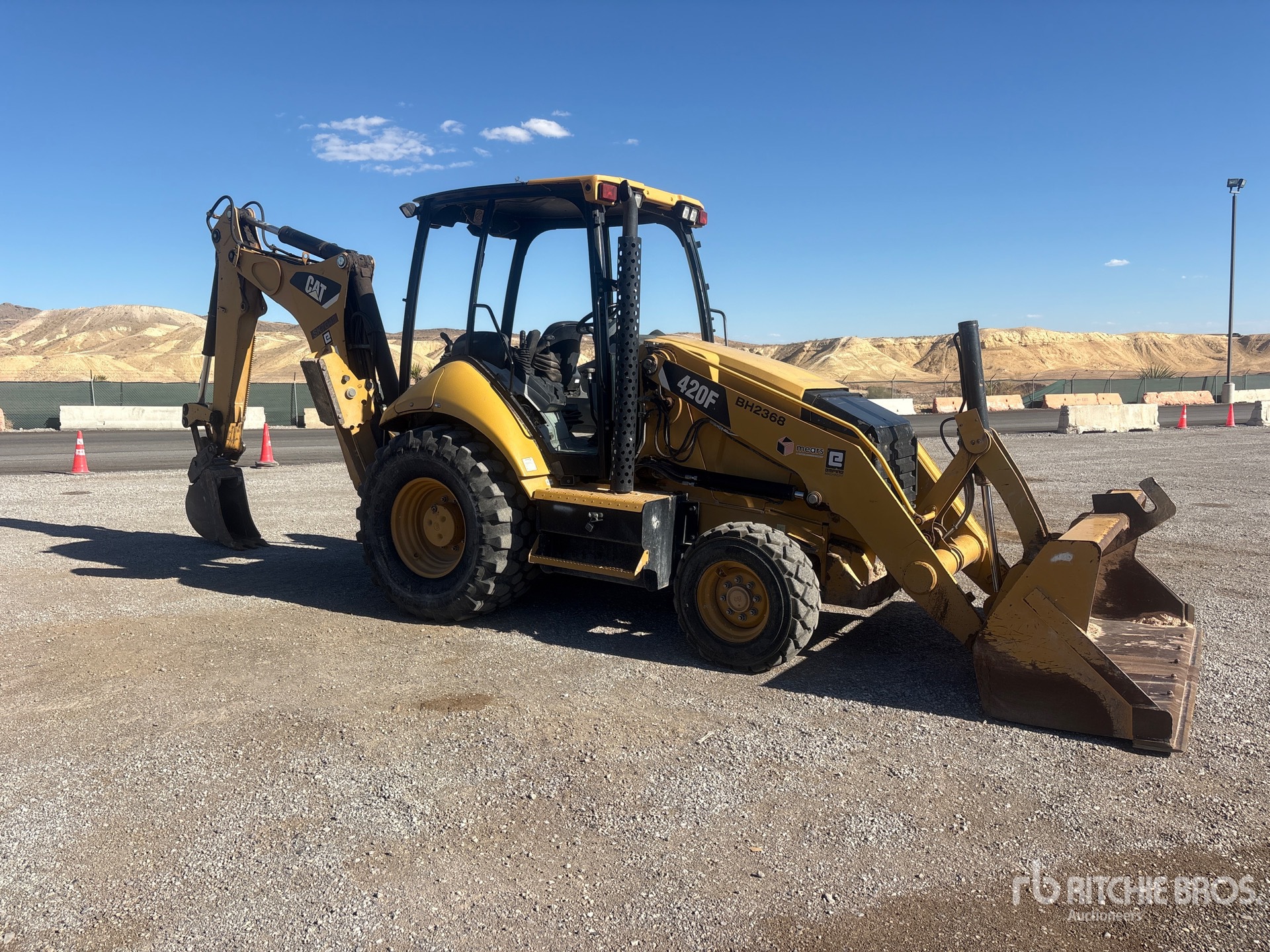 2014 Caterpillar 420F