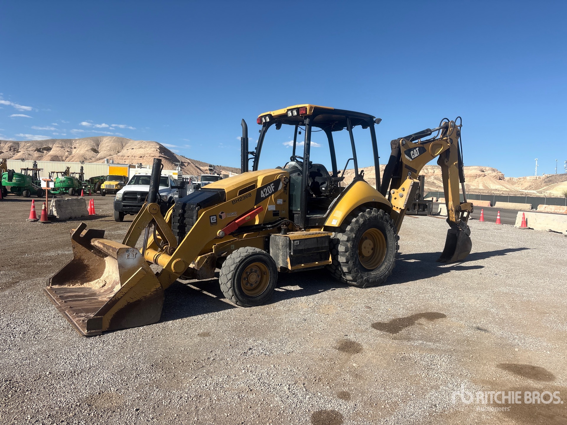 Photo of 2014 Caterpillar 420F