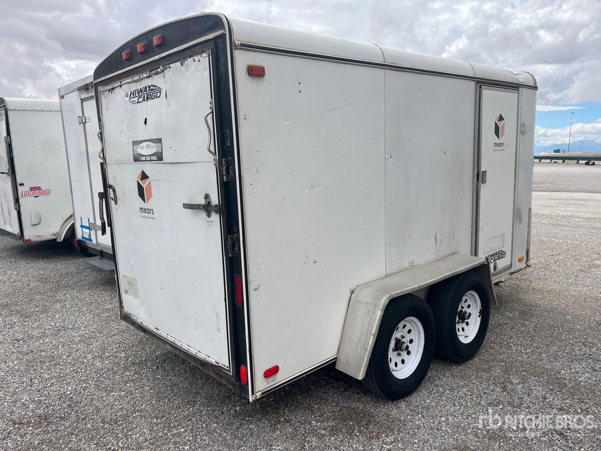 2006 Carson 12 FT T/A
