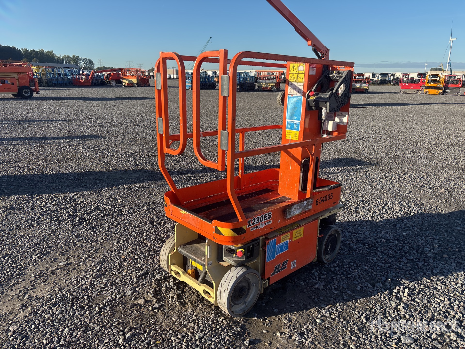 2016 JLG 1230ES