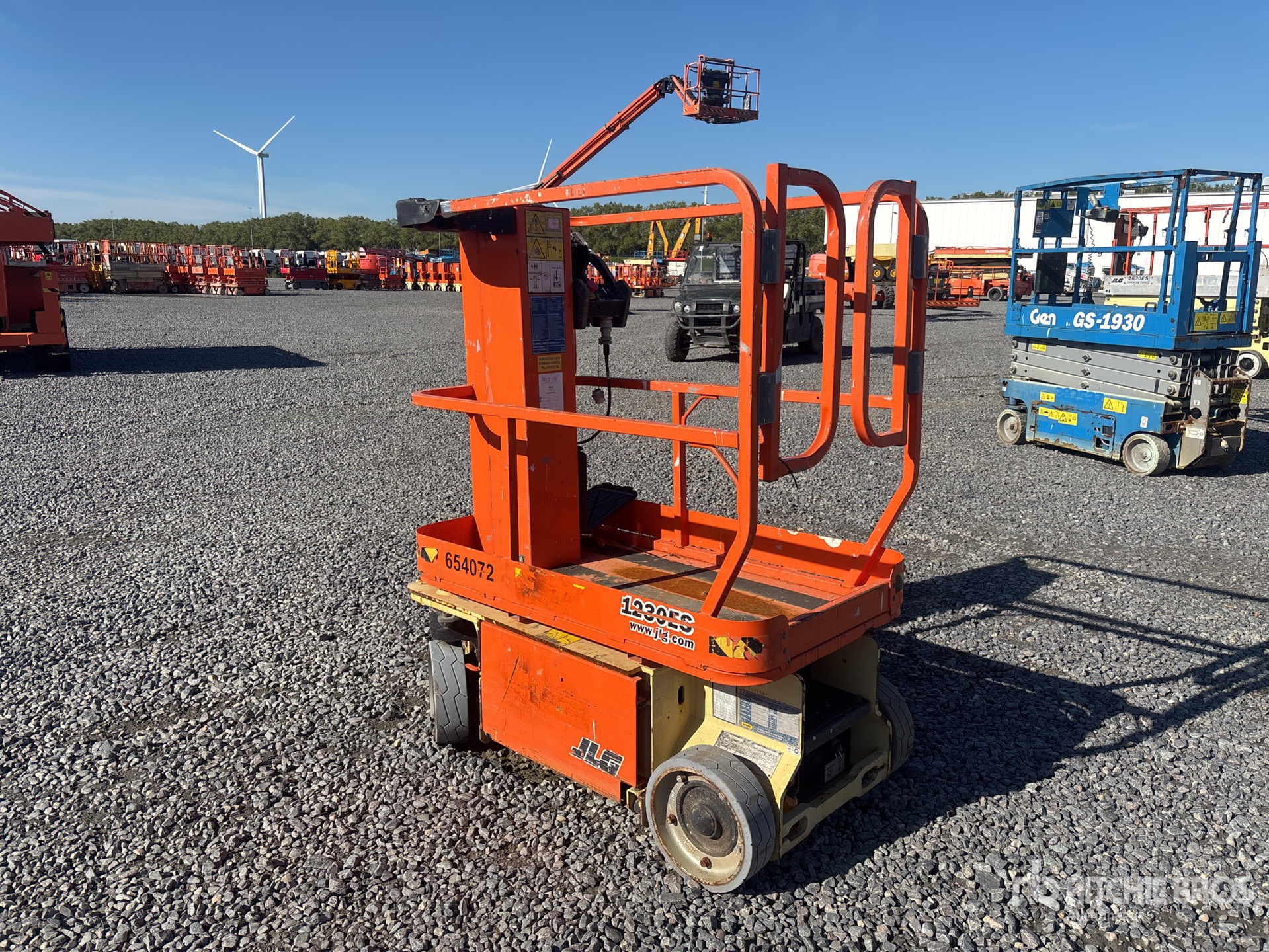 2016 JLG 1230ES