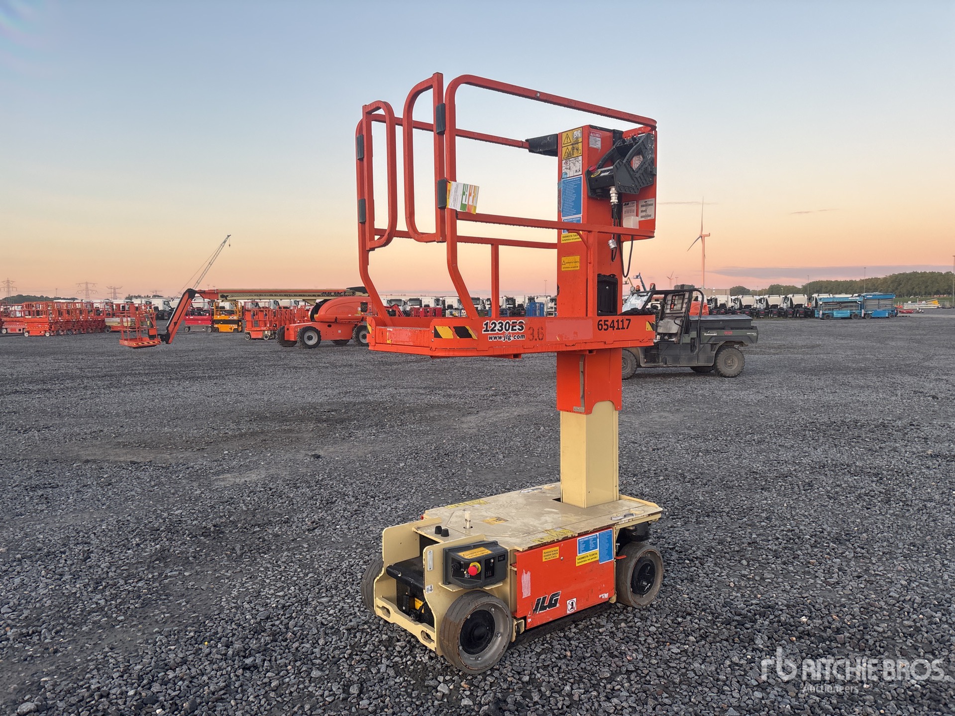 2016 JLG 1230ES