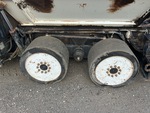 Chassis with État pneu avant / roue