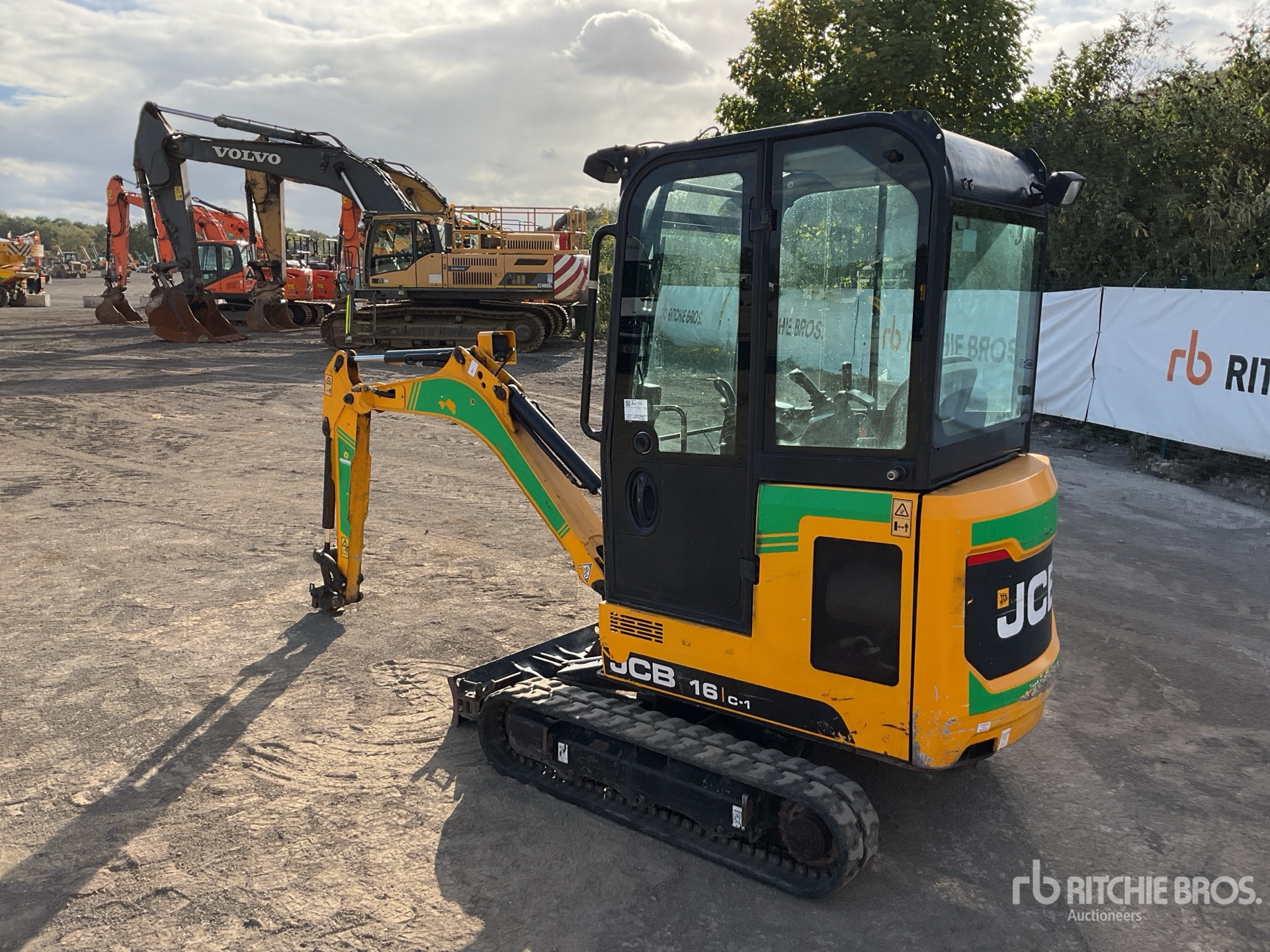 2019 JCB 16C-1 T3