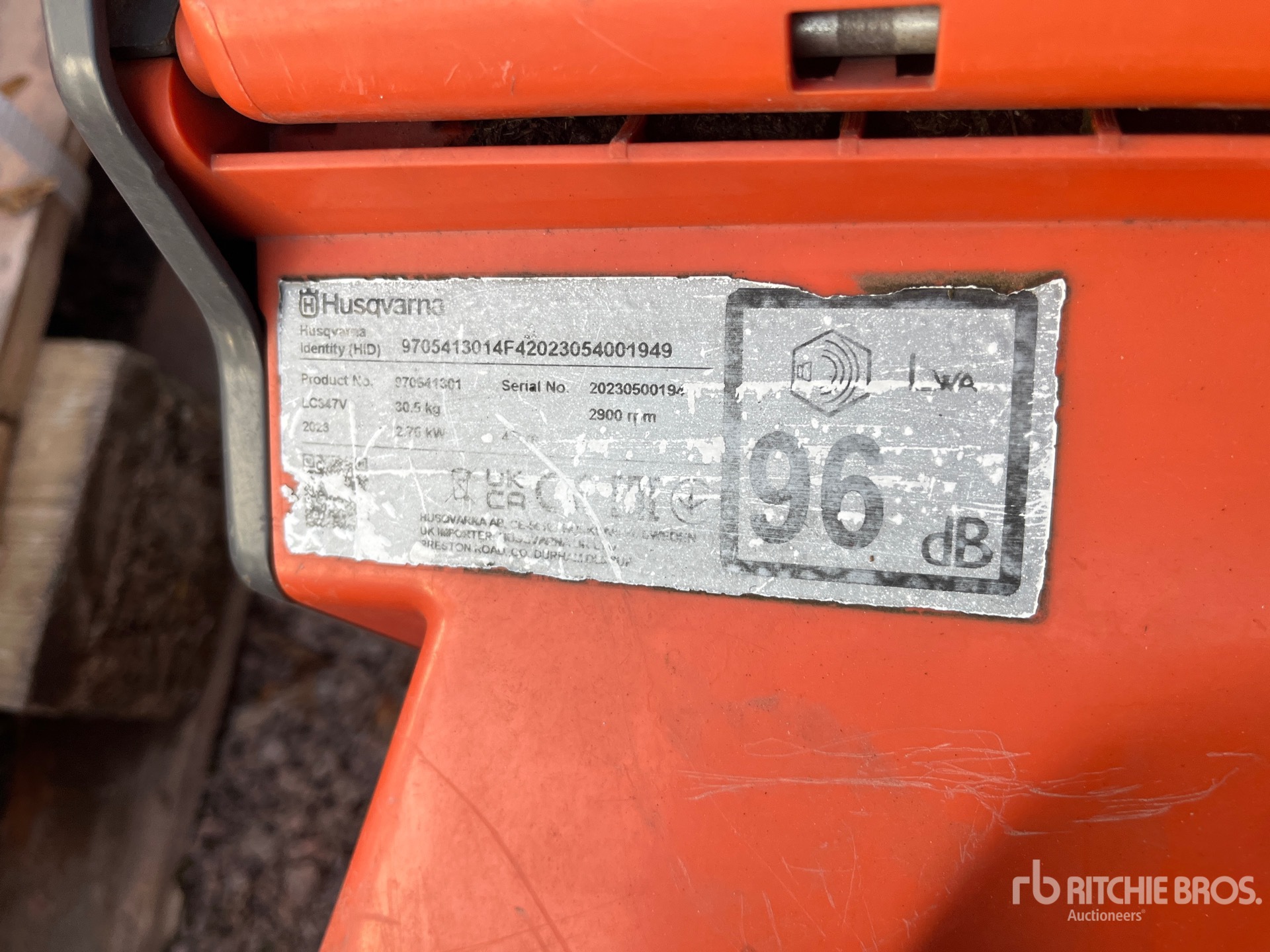 2023 Husqvarna LC347V