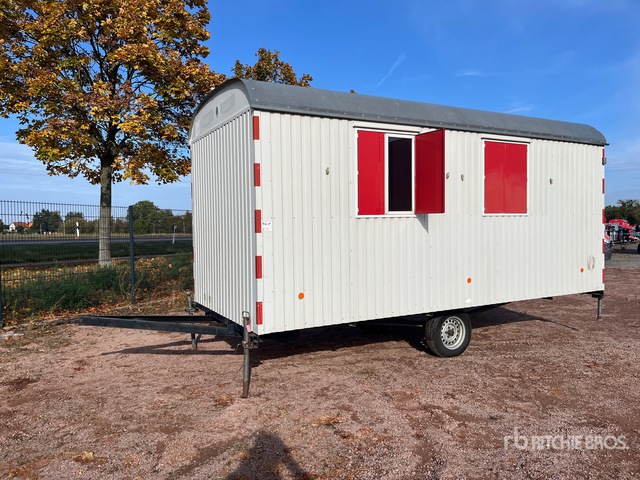 2010 Warrlich Mobil 5x2.20 Enclosed Trailer