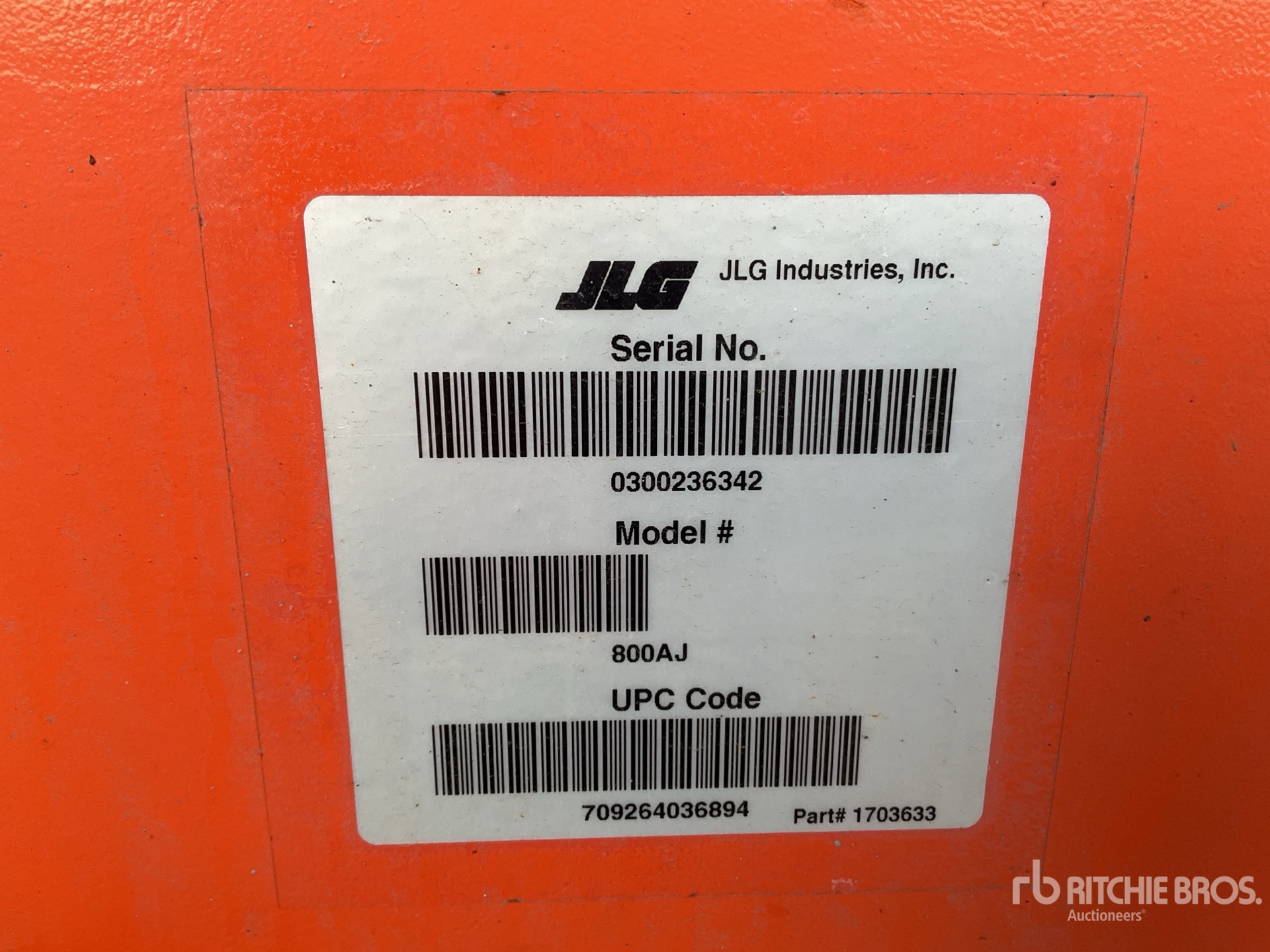 2017 JLG 800 AJ