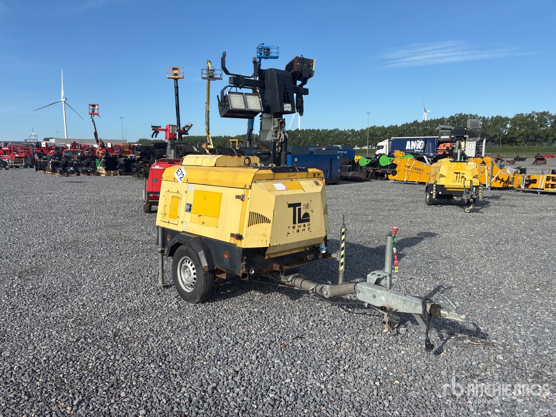 2014 Towerlight VT1