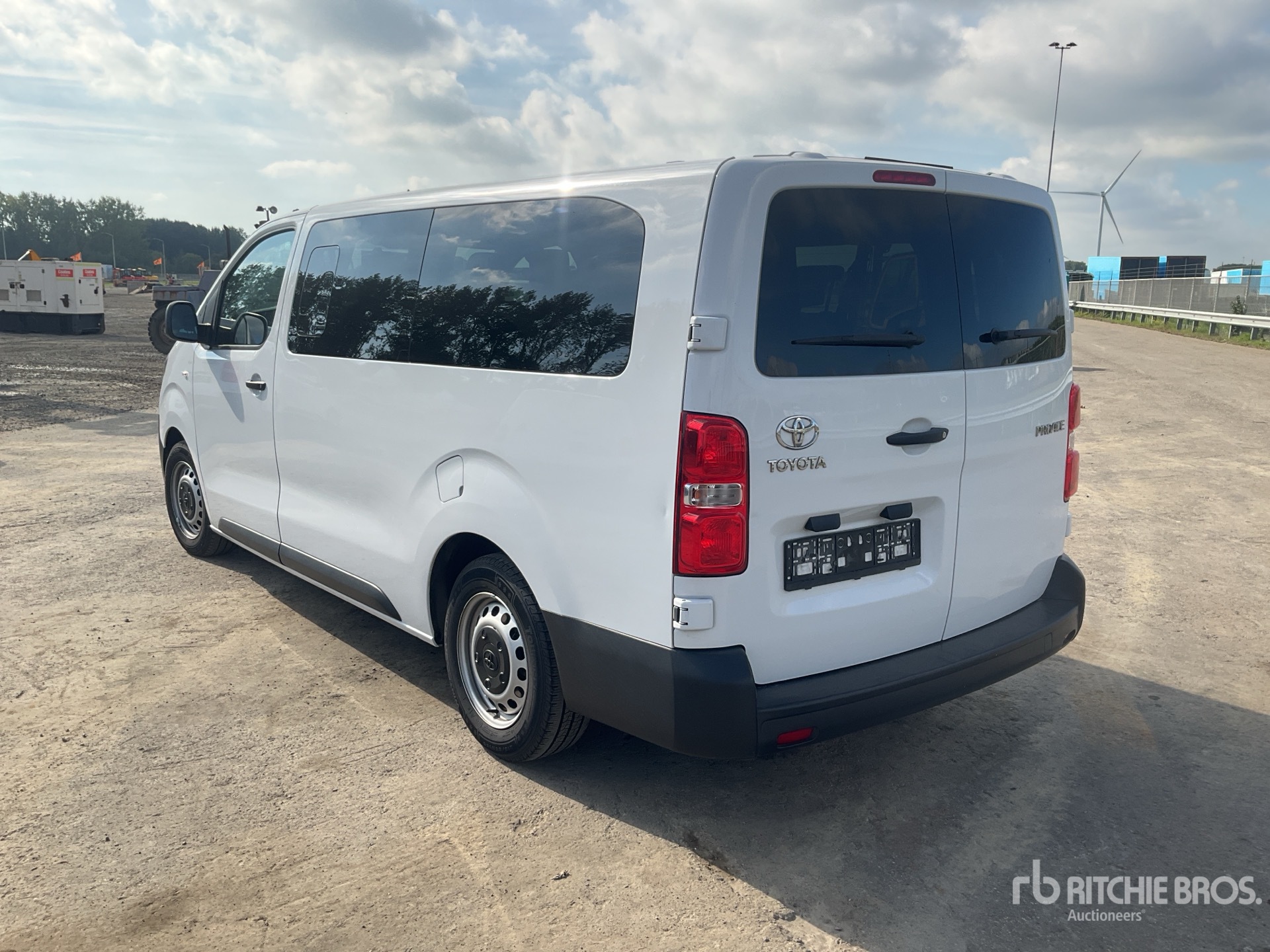 2023 Toyota PROACE VERSO 2.