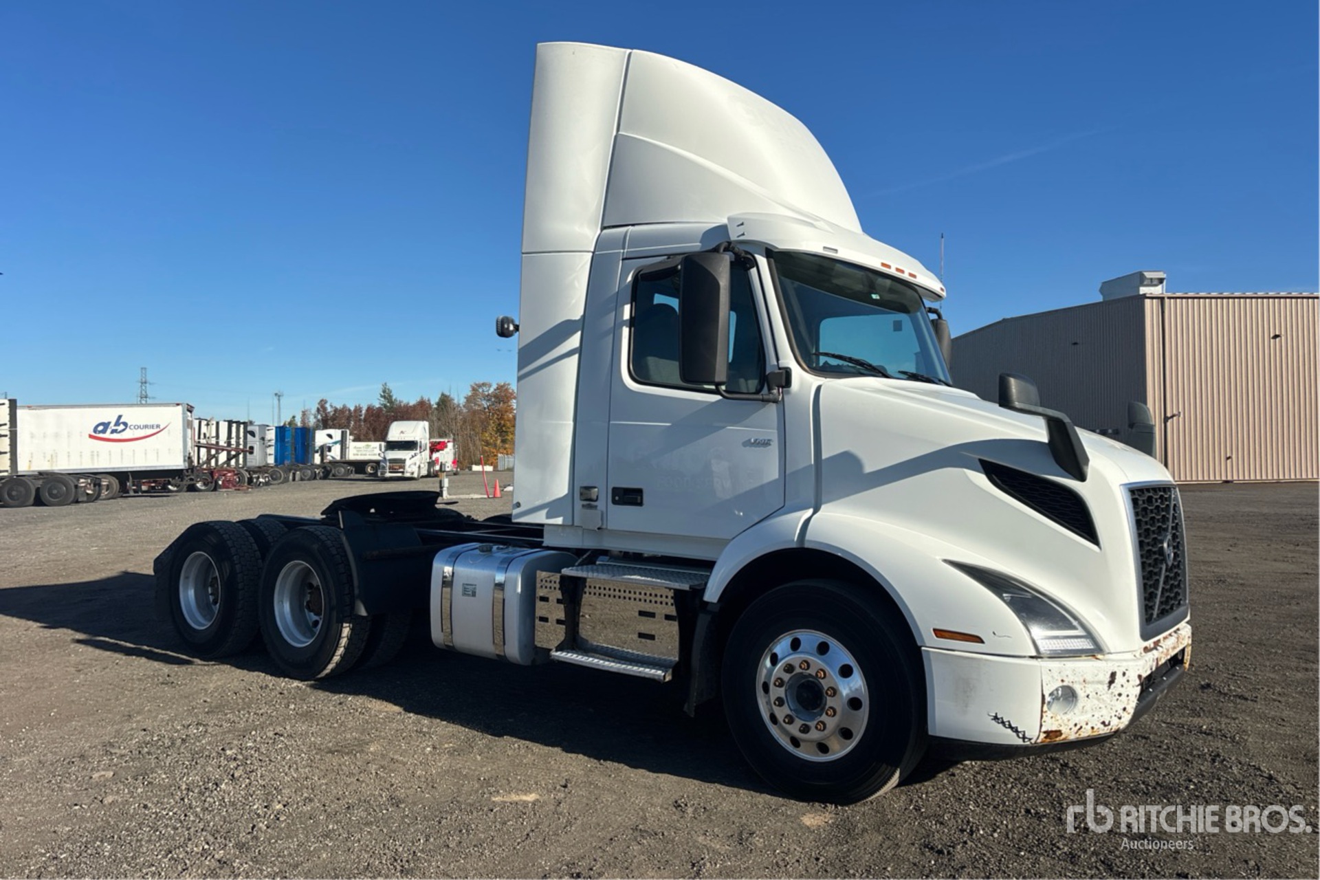 2020 Volvo VNR
