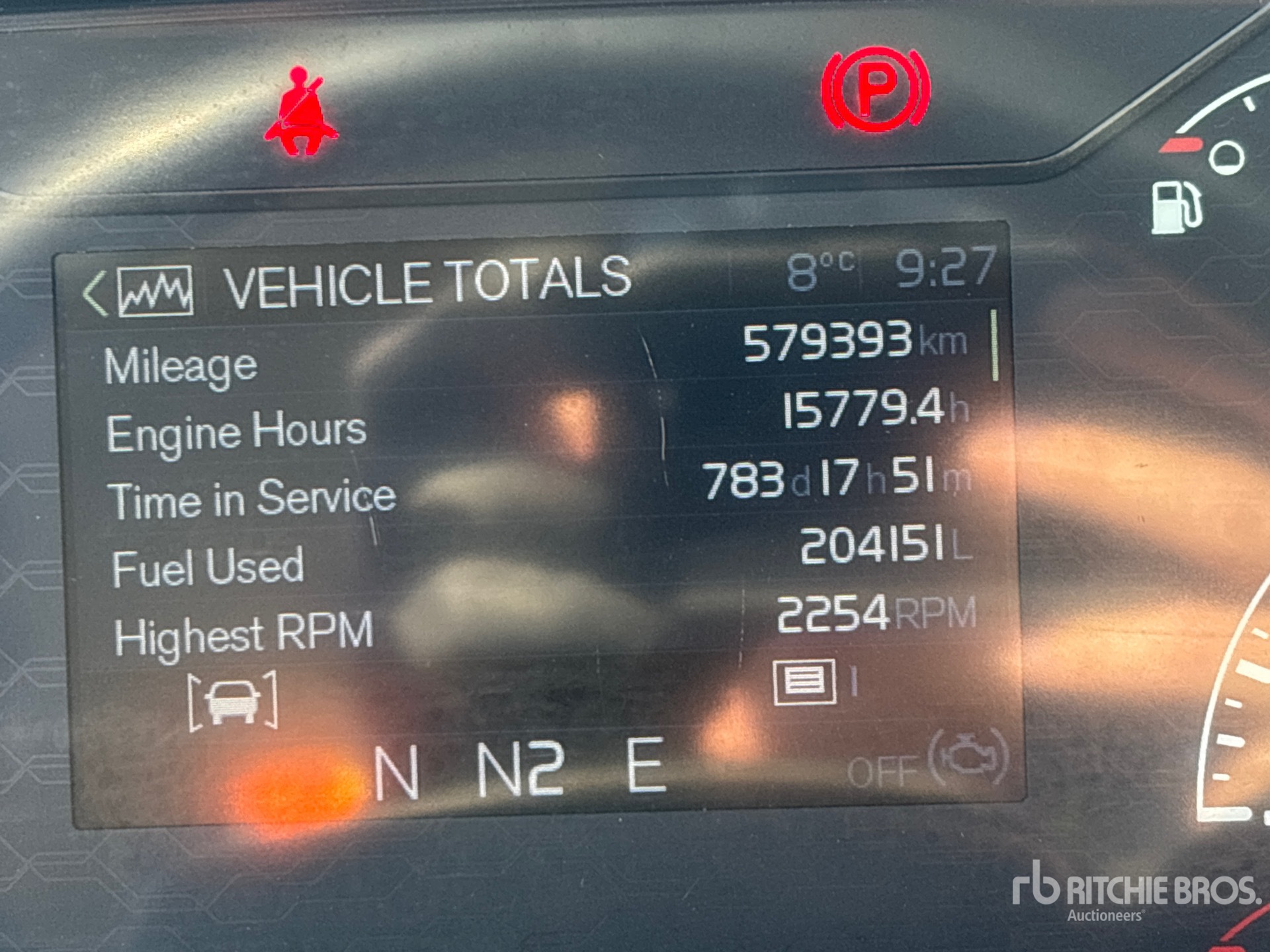2020 Volvo VNR