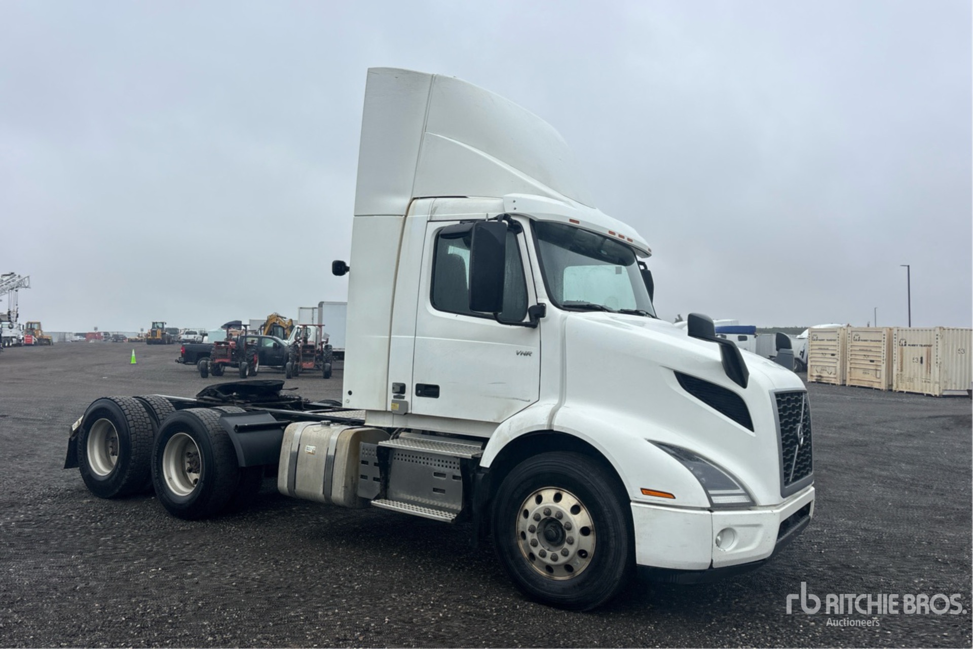 2020 Volvo VNR