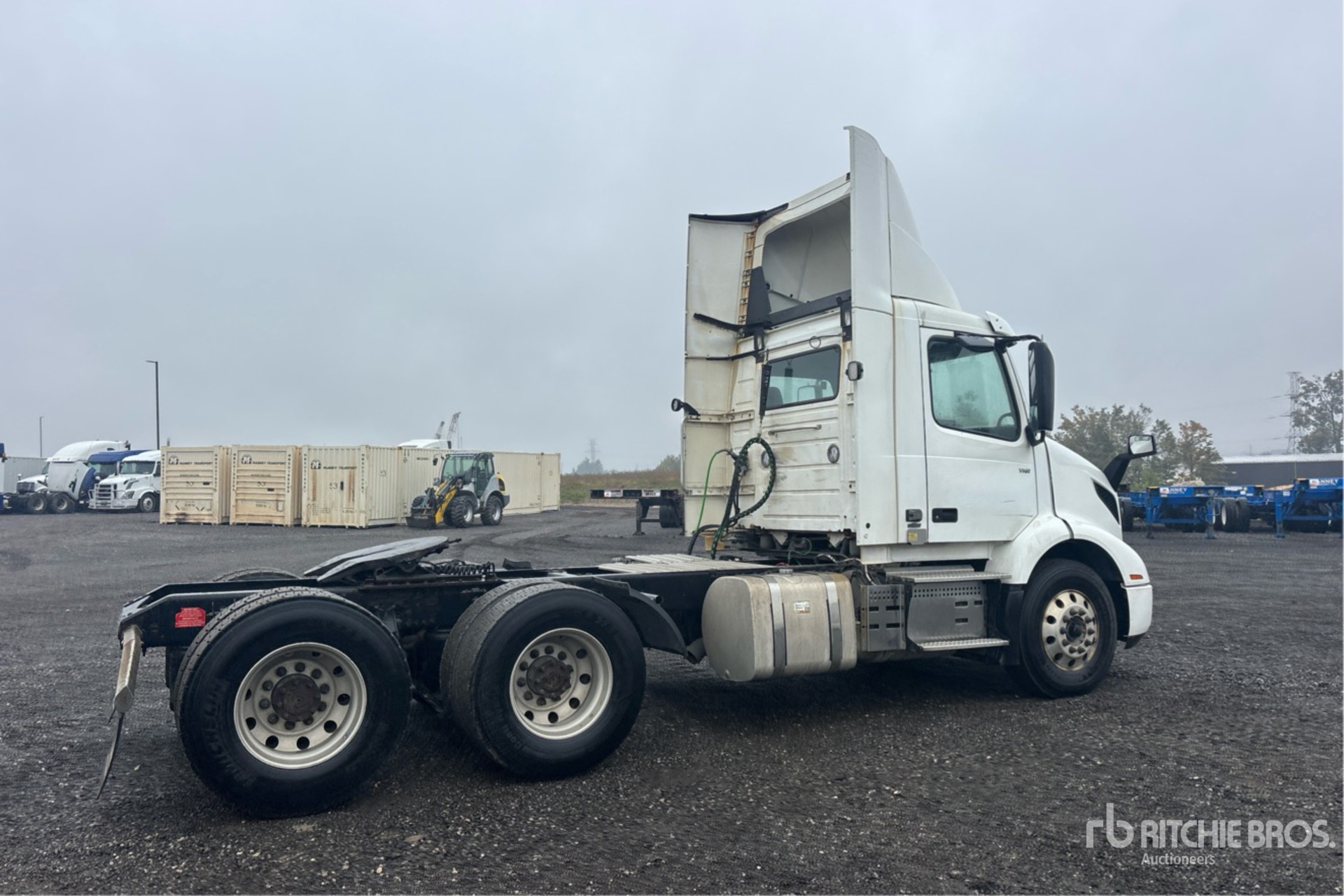 2020 Volvo VNR
