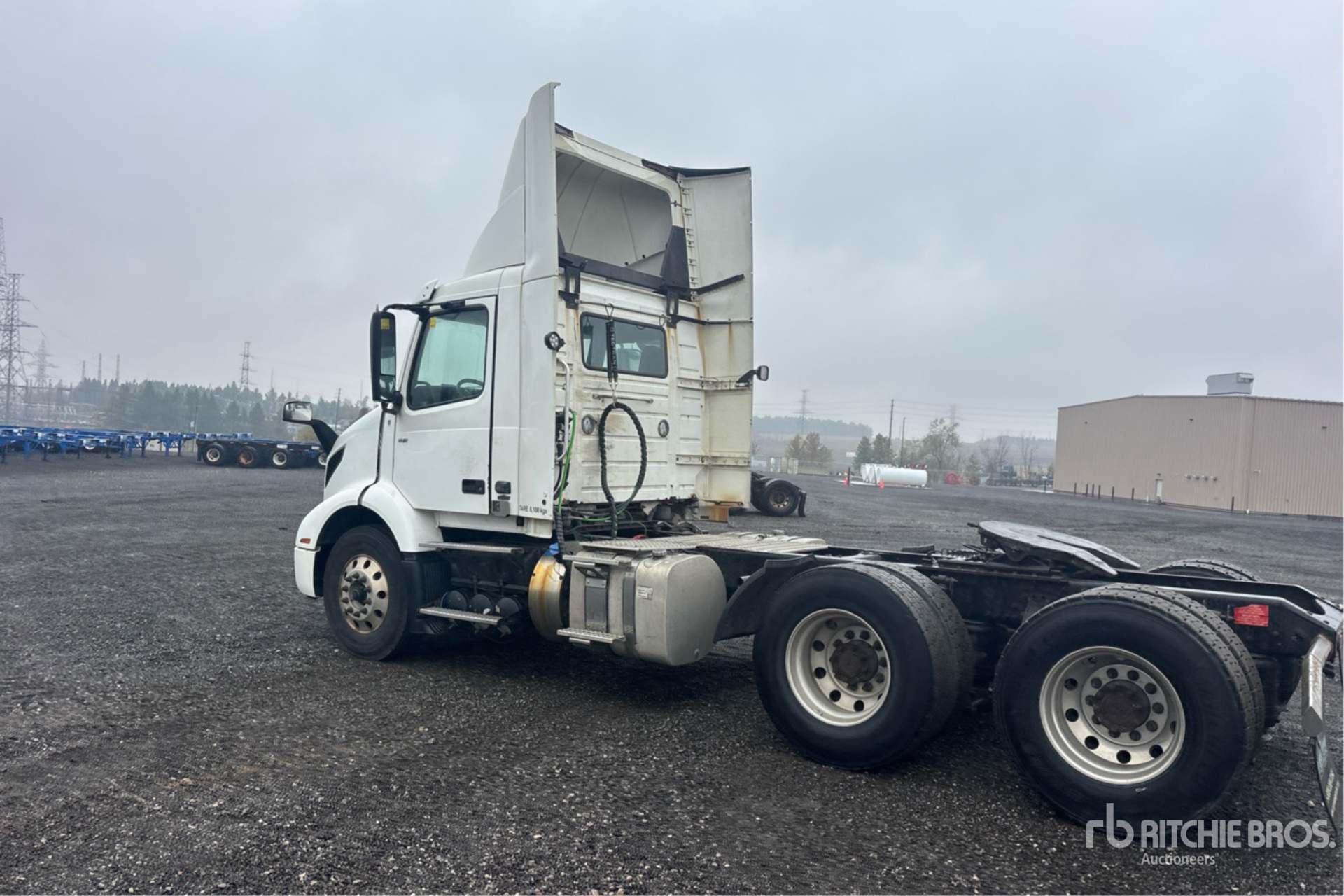 2020 Volvo VNR
