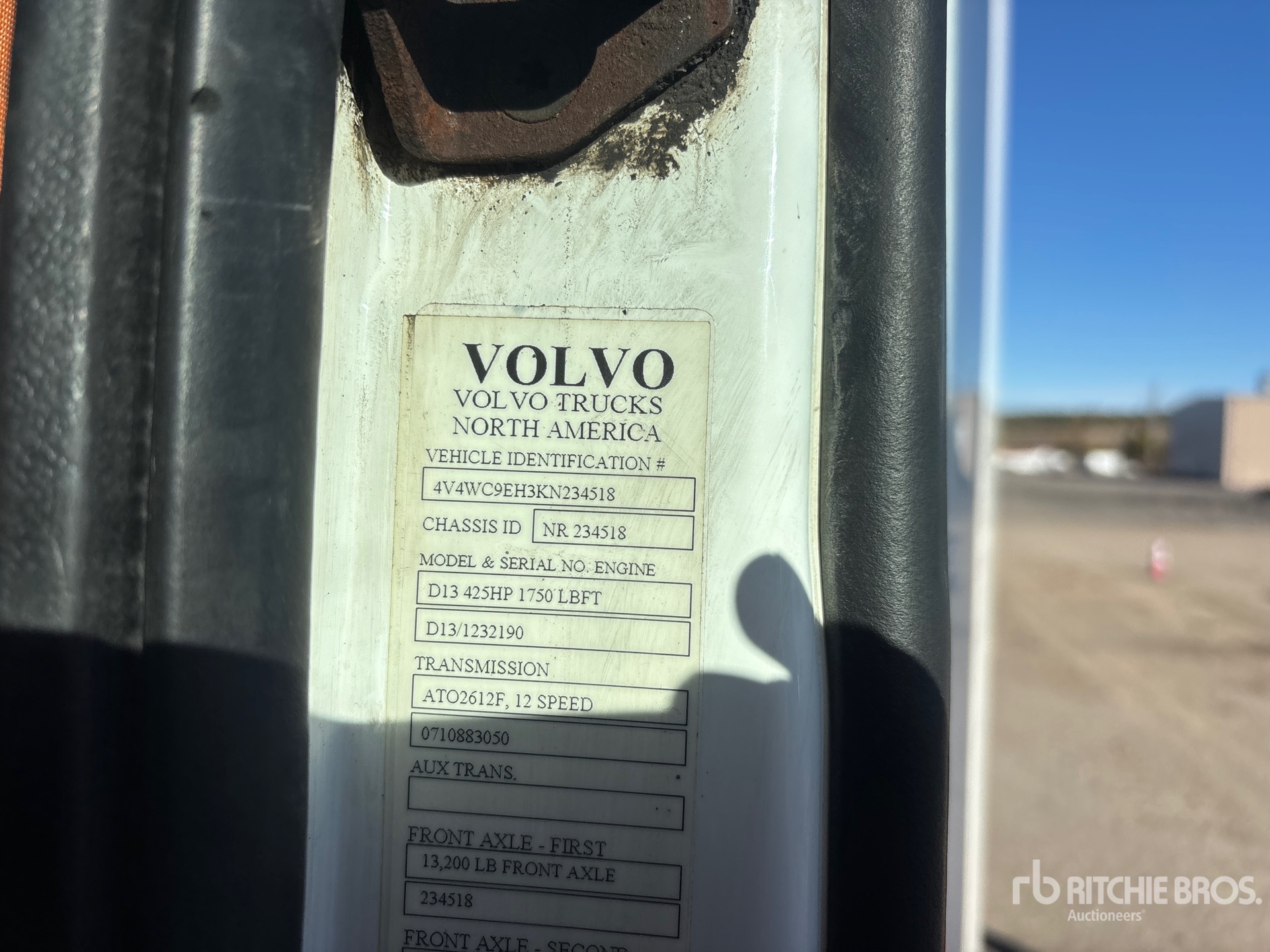 2019 Volvo VNR