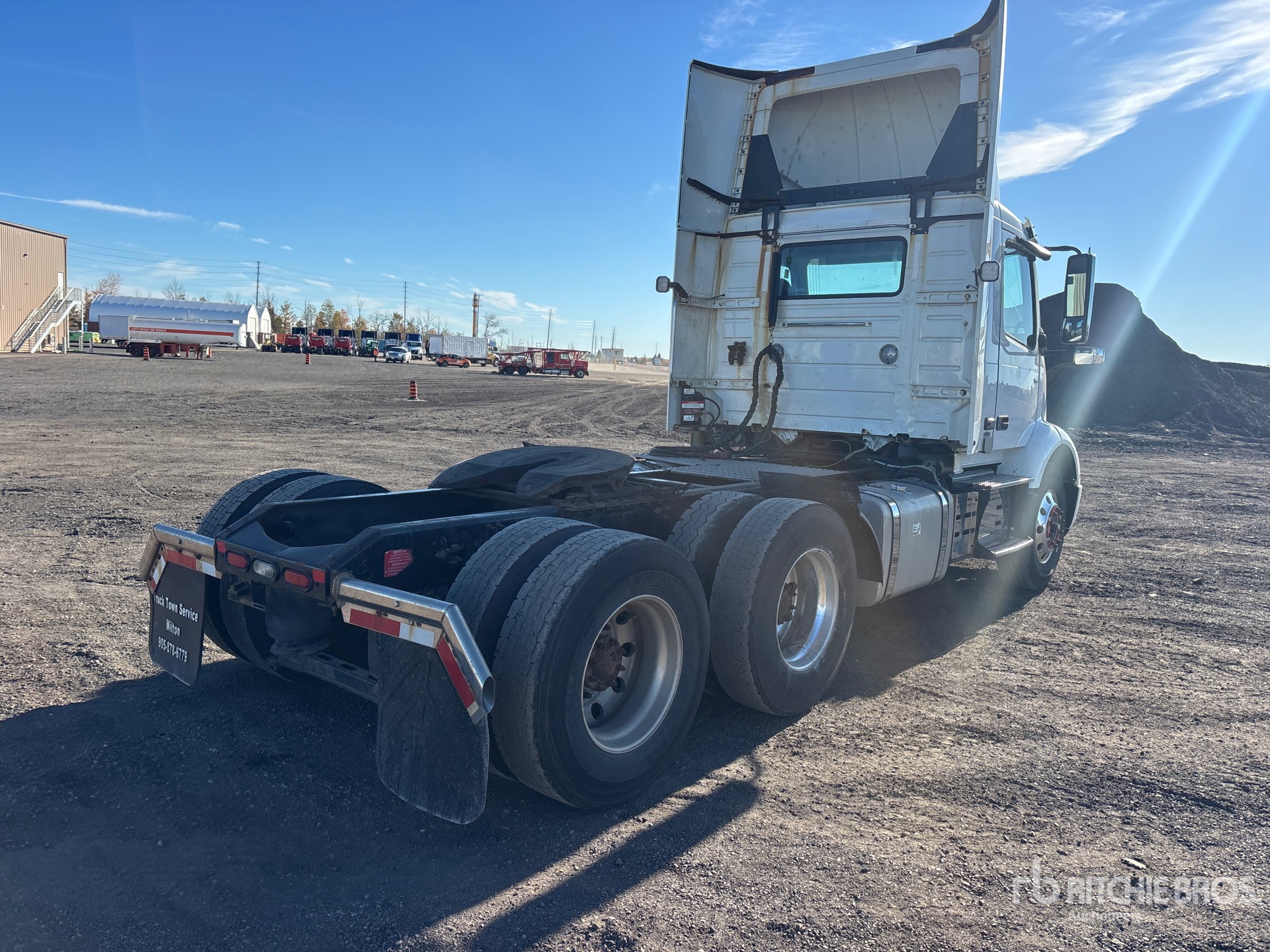 2019 Volvo VNR