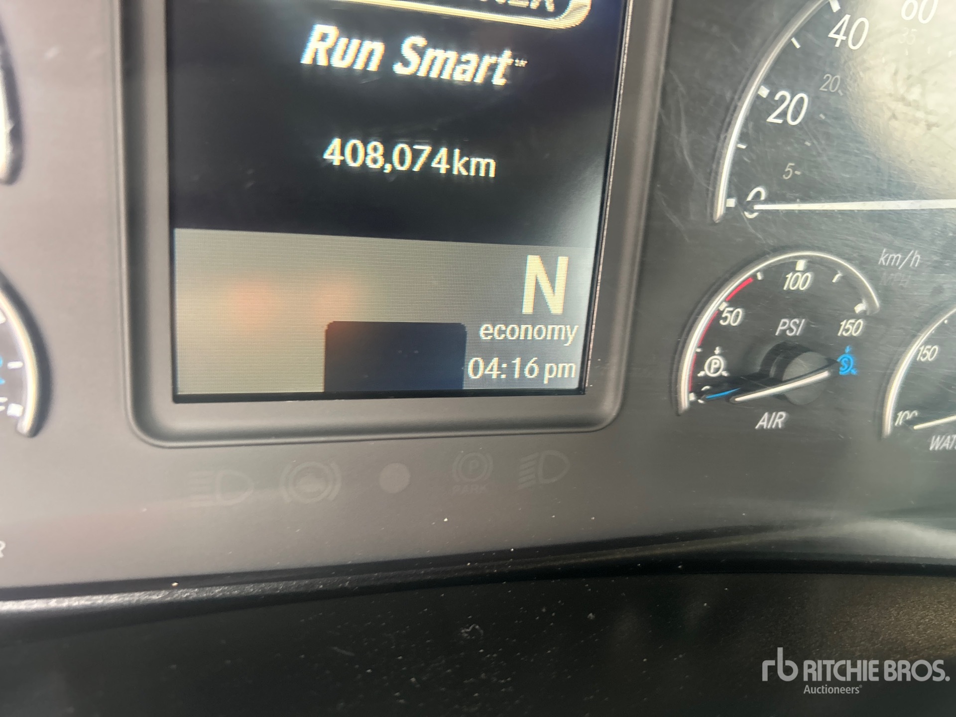 2020 Freightliner Cascadia 126