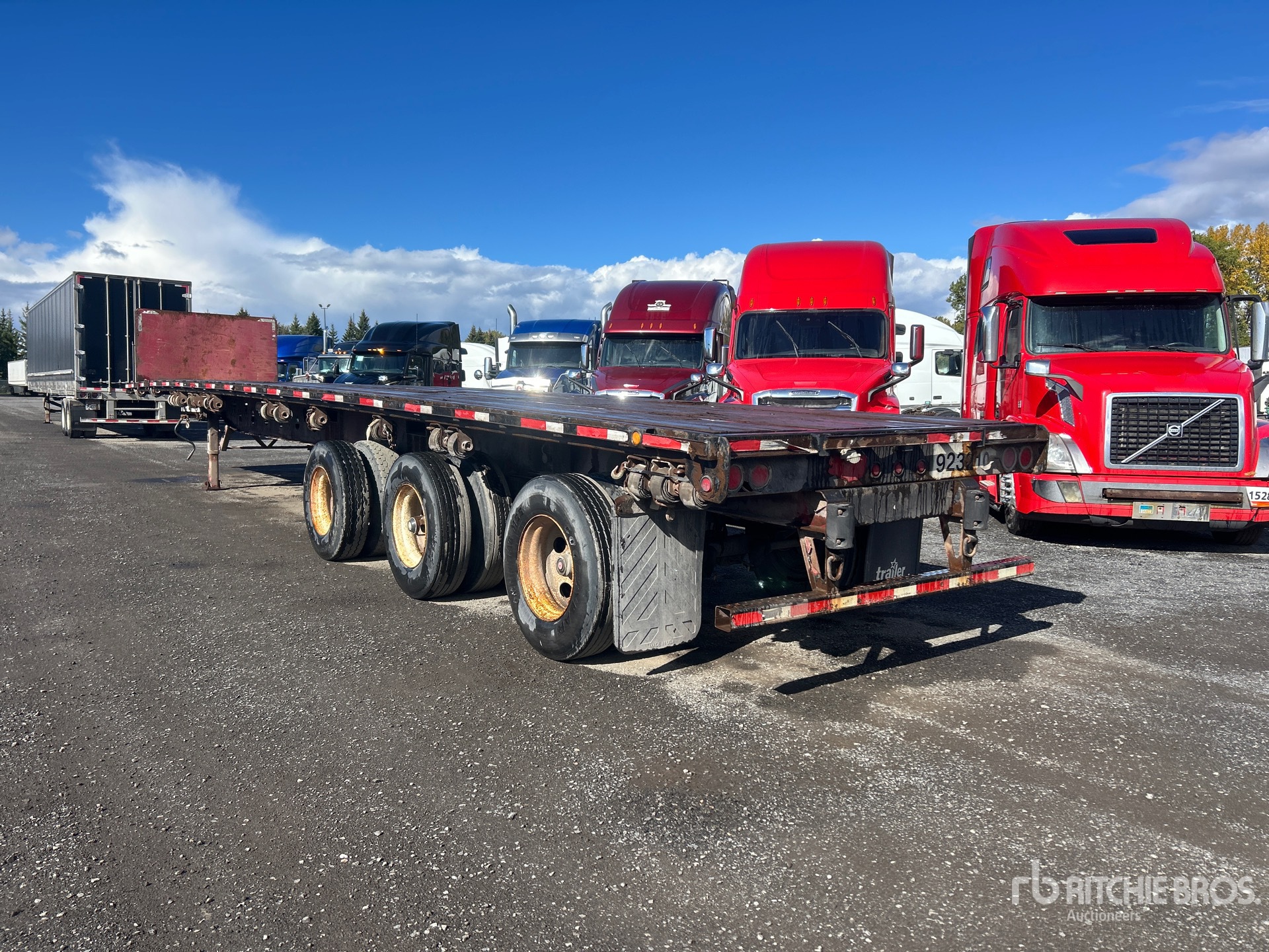 2007 Manac 48 ft Tri/A